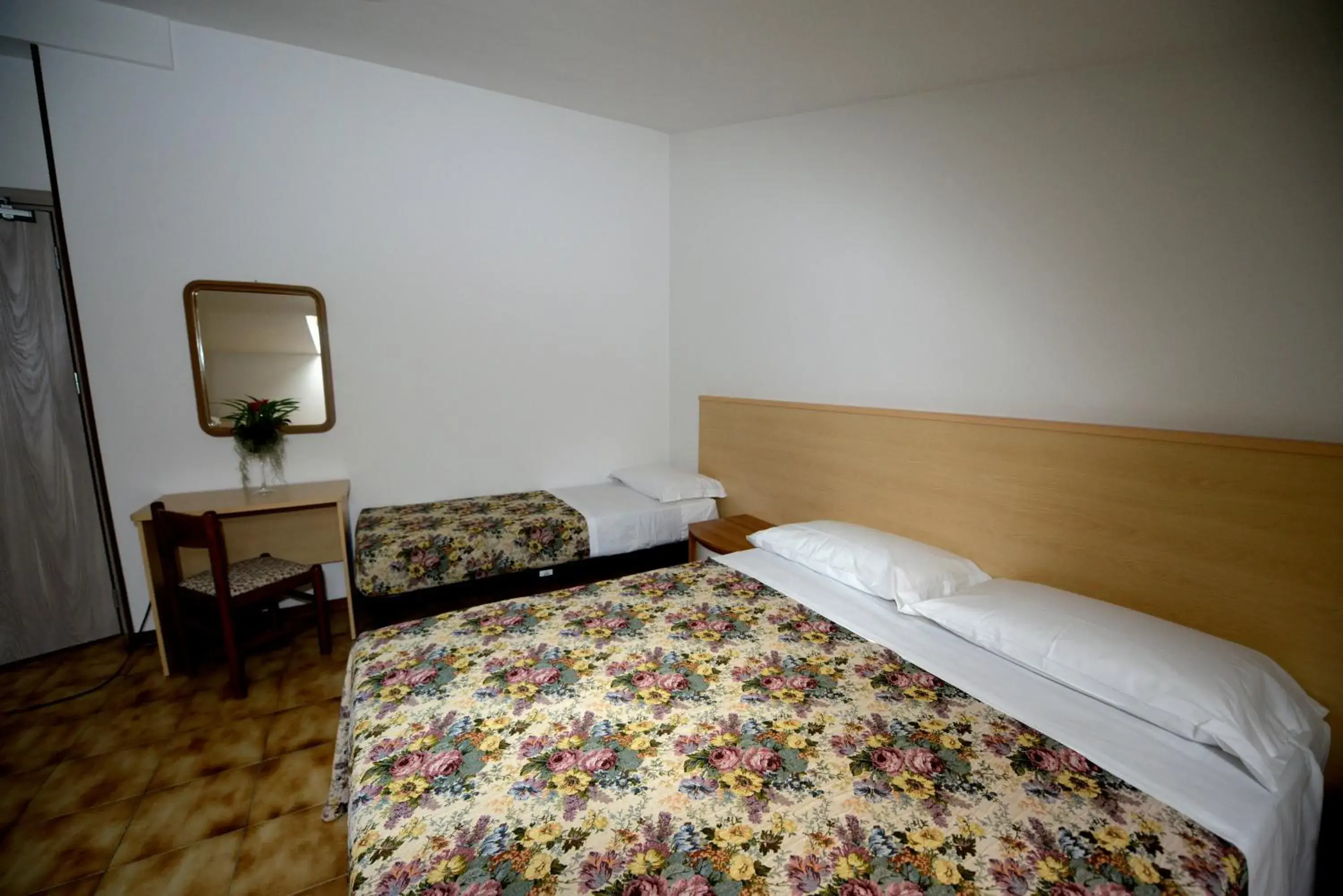 Bedroom, Bed in Hotel San Benedetto