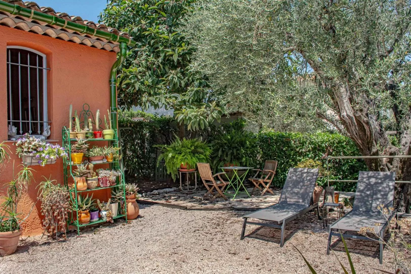 Le Clos des Oliviers 188 chemin du Hameau des Bourges 06650 Le Rouret