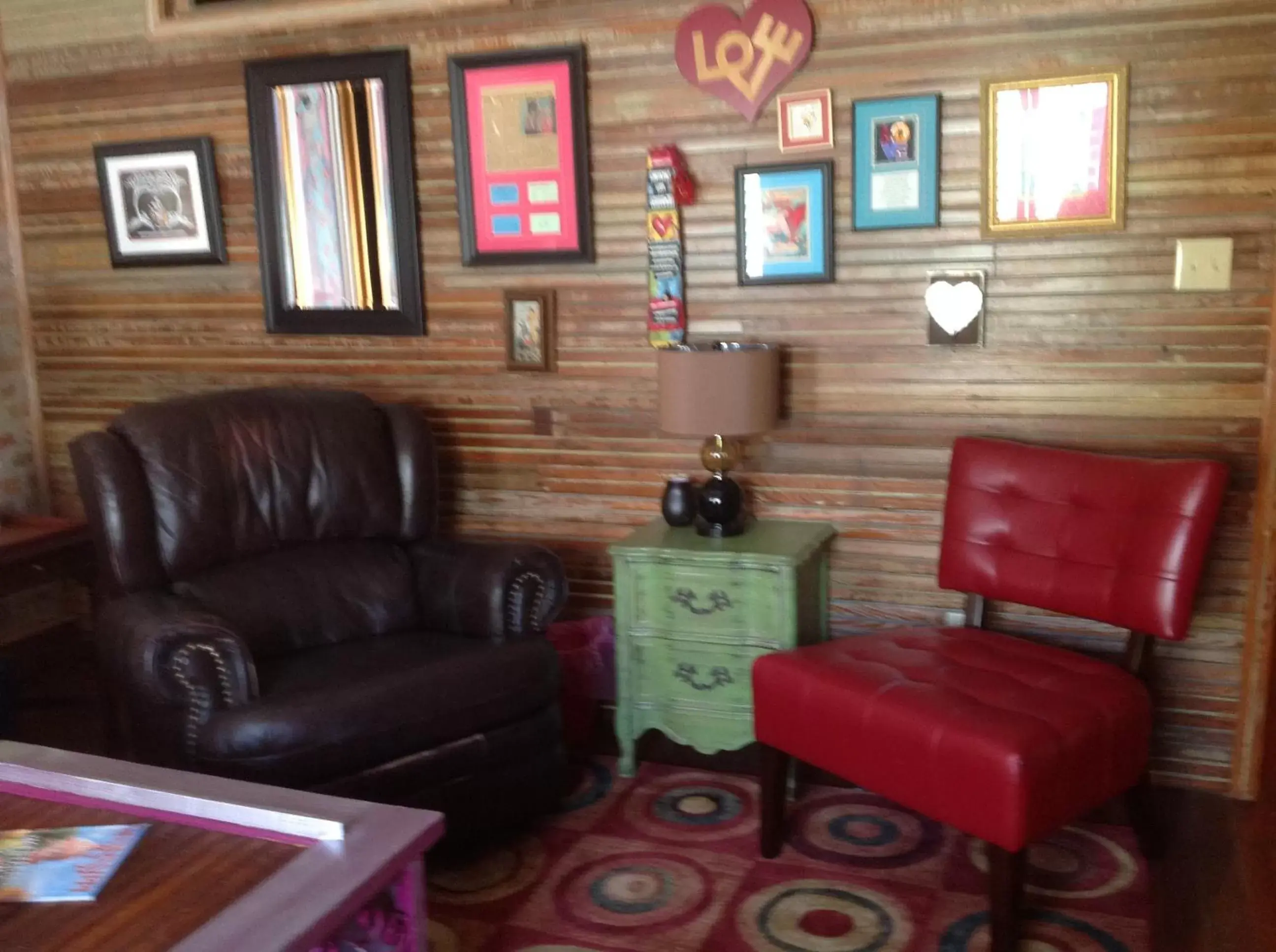 Seating Area in The Main Street Hotel