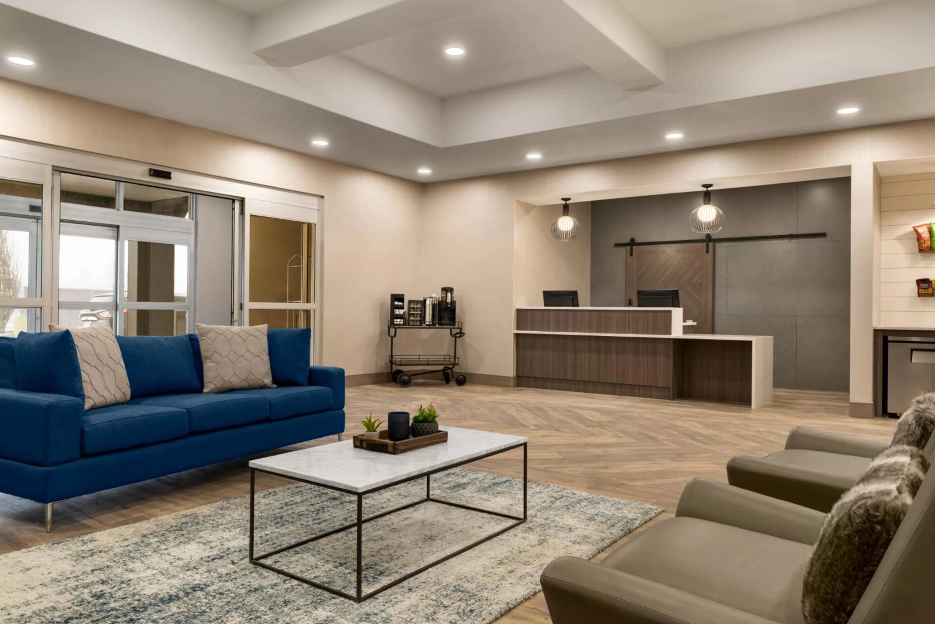 Lobby or reception in Canalta Airdrie
