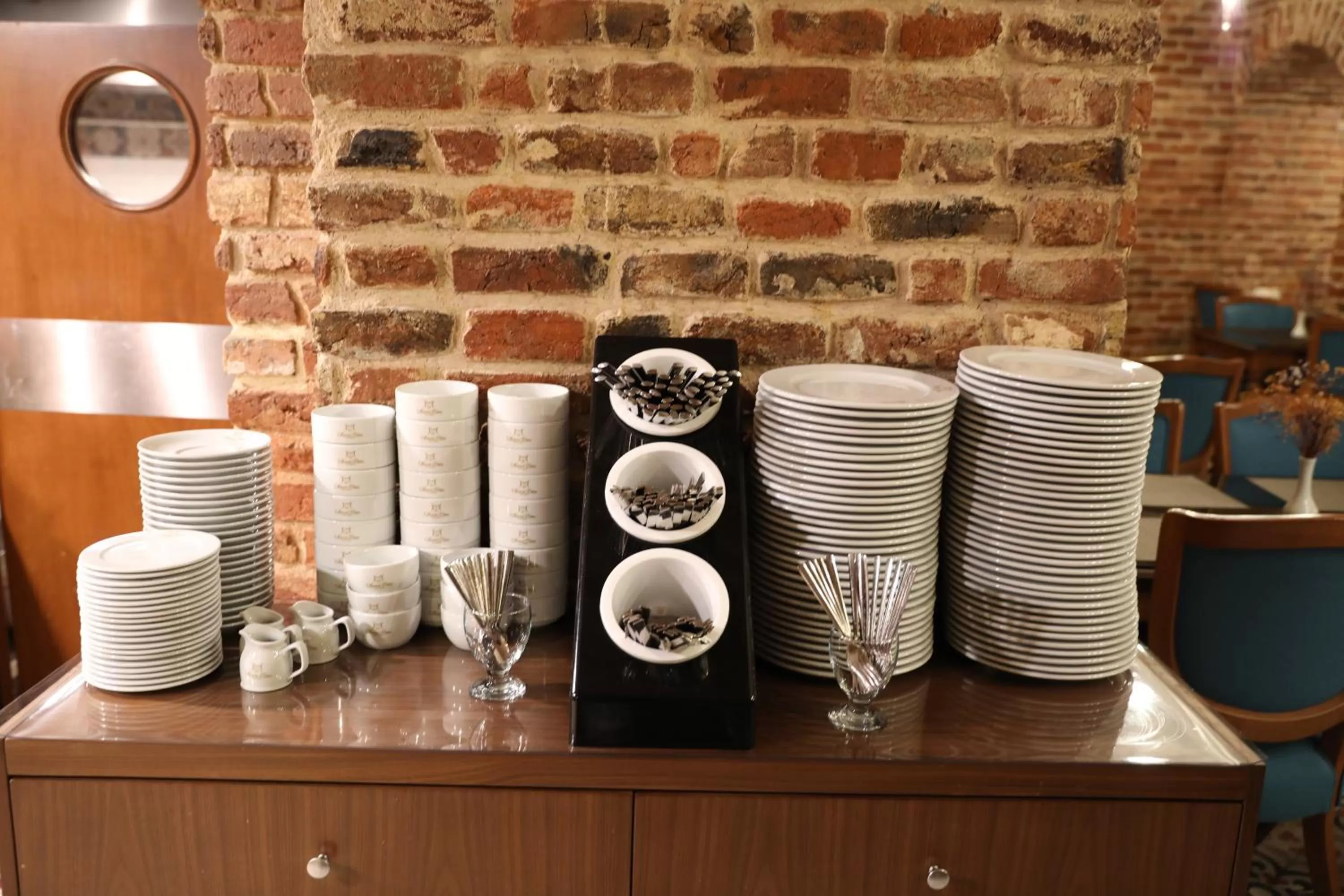 Breakfast in Meserret Palace Hotel - Special Category