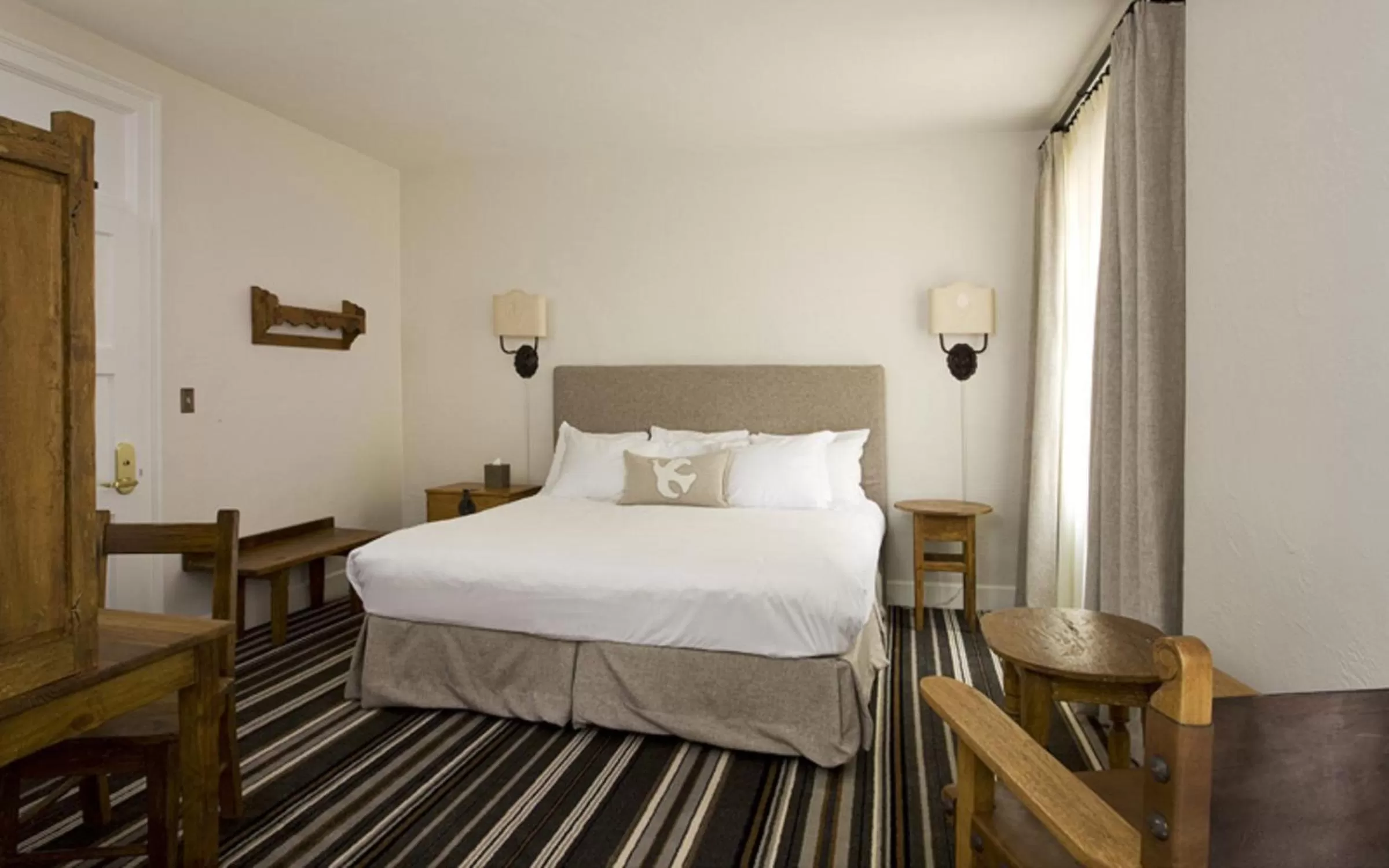 Bed in Hotel St Francis