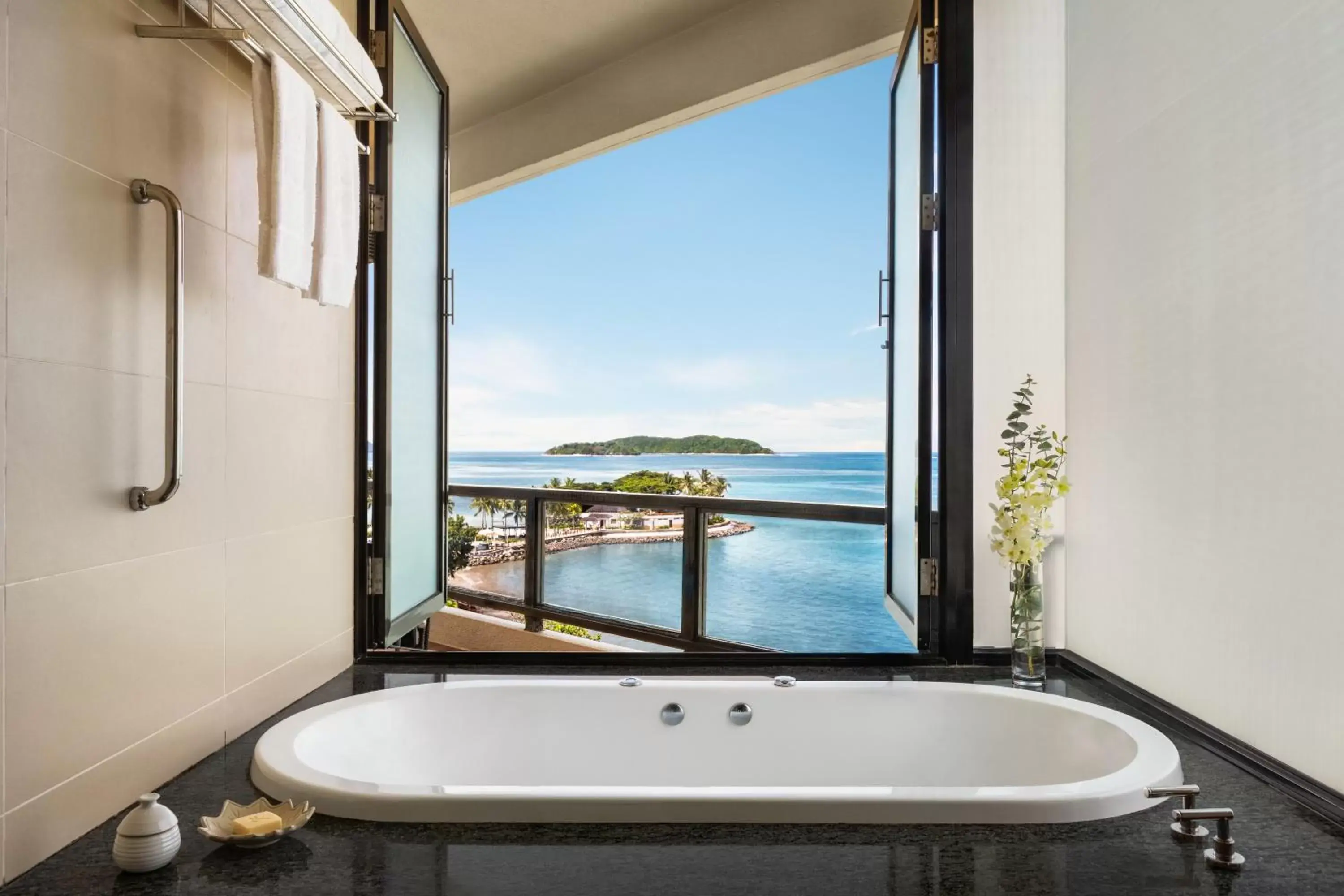 Sea view, Bathroom in Shangri-La Tanjung Aru, Kota Kinabalu