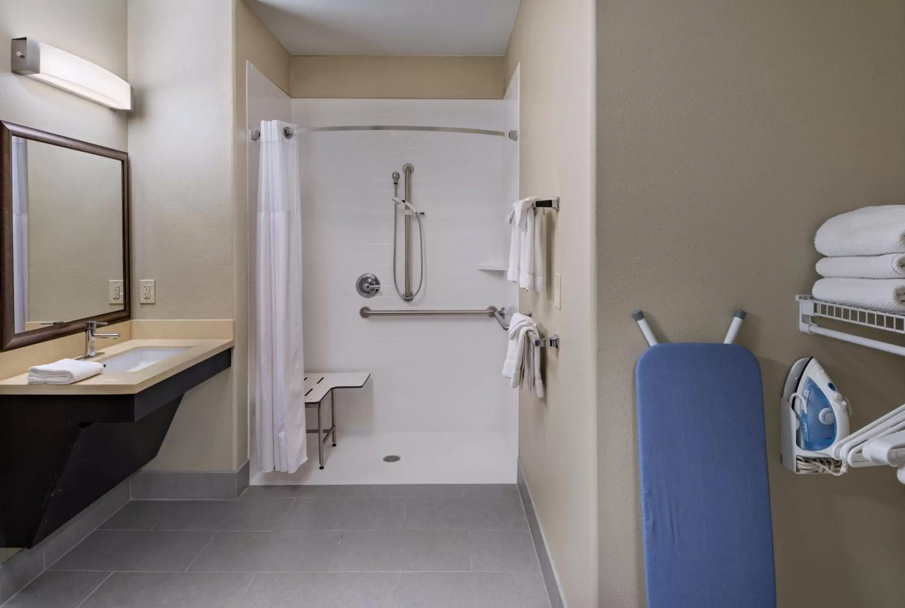 Bathroom in Staybridge Suites Austin Northwest, an IHG Hotel