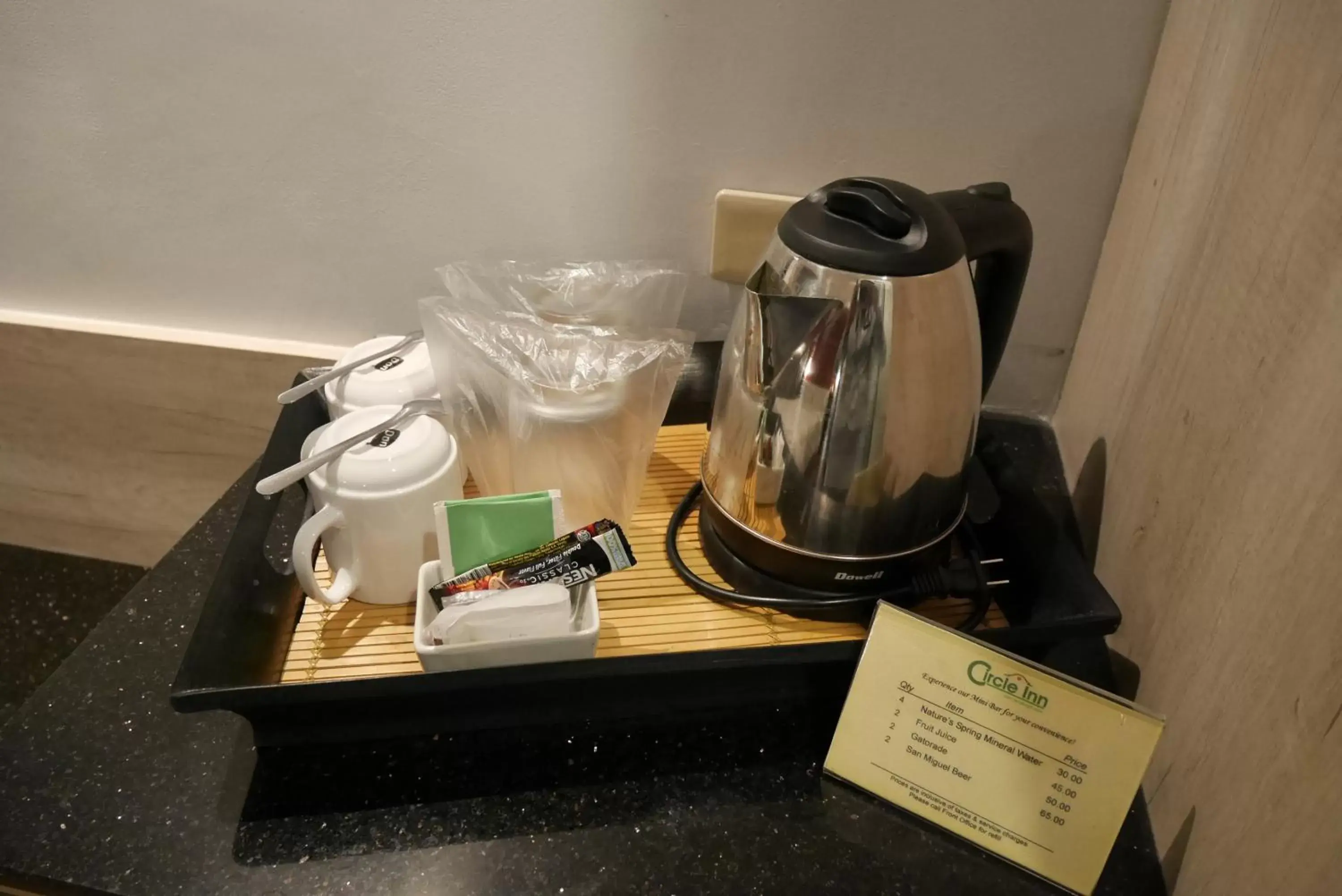 Coffee/tea facilities in Circle Inn Hotel and Suites Bacolod