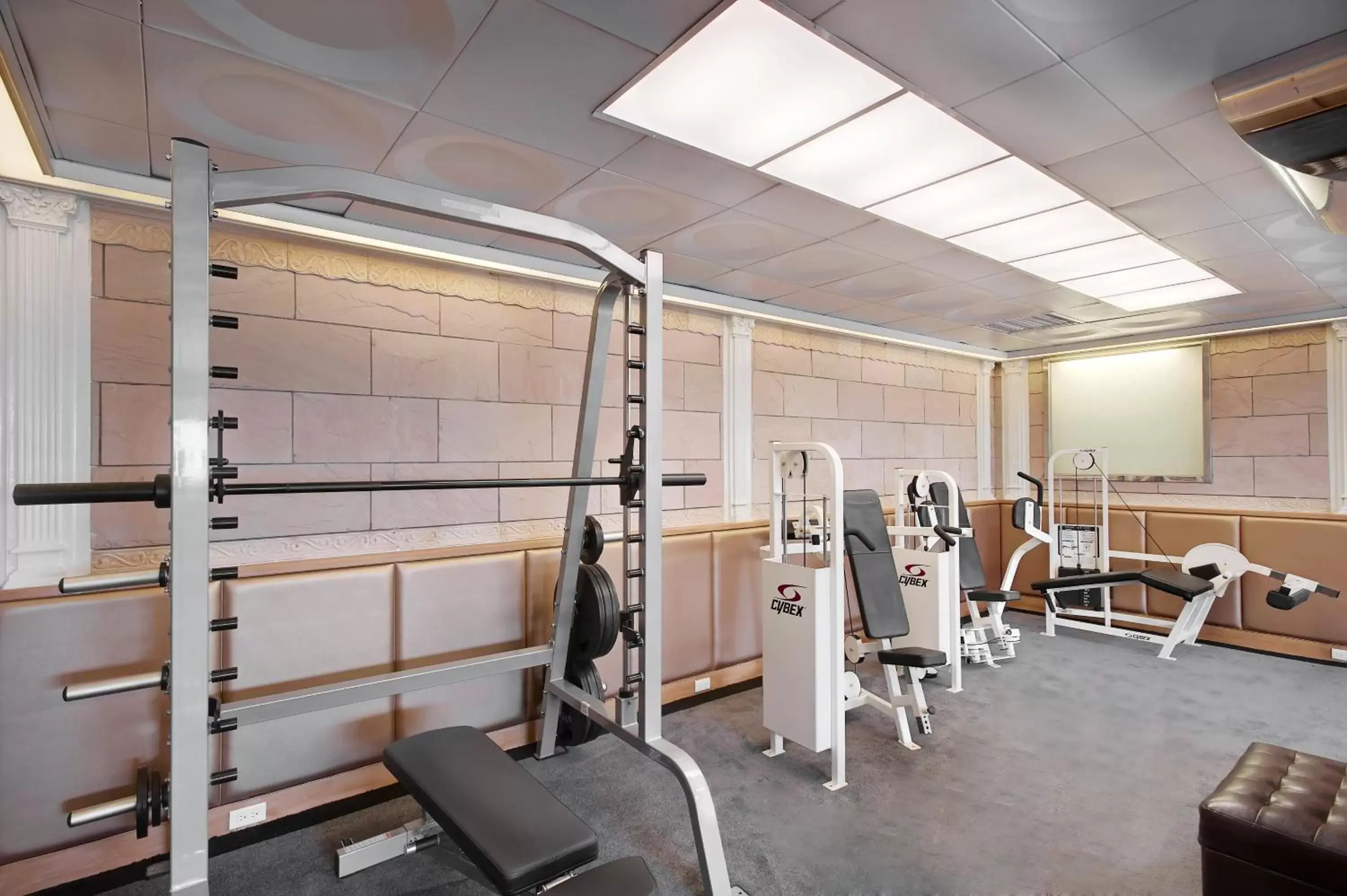 Fitness centre/facilities, Fitness Center/Facilities in Cosmos Hotel Taipei