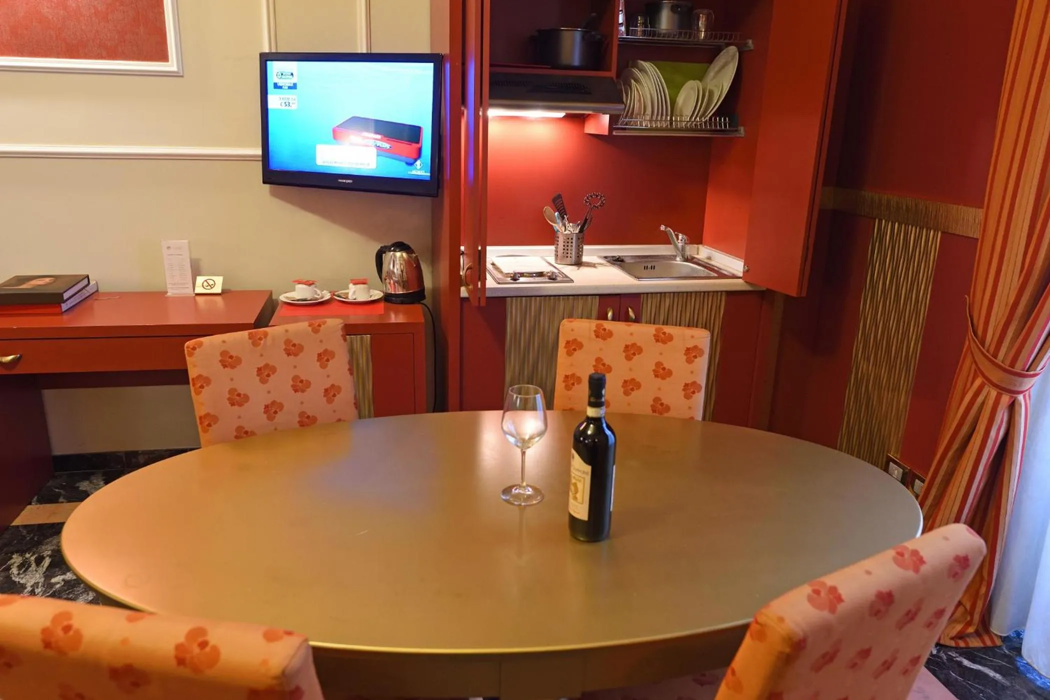 Kitchen or kitchenette in Relais La Corte di Cloris