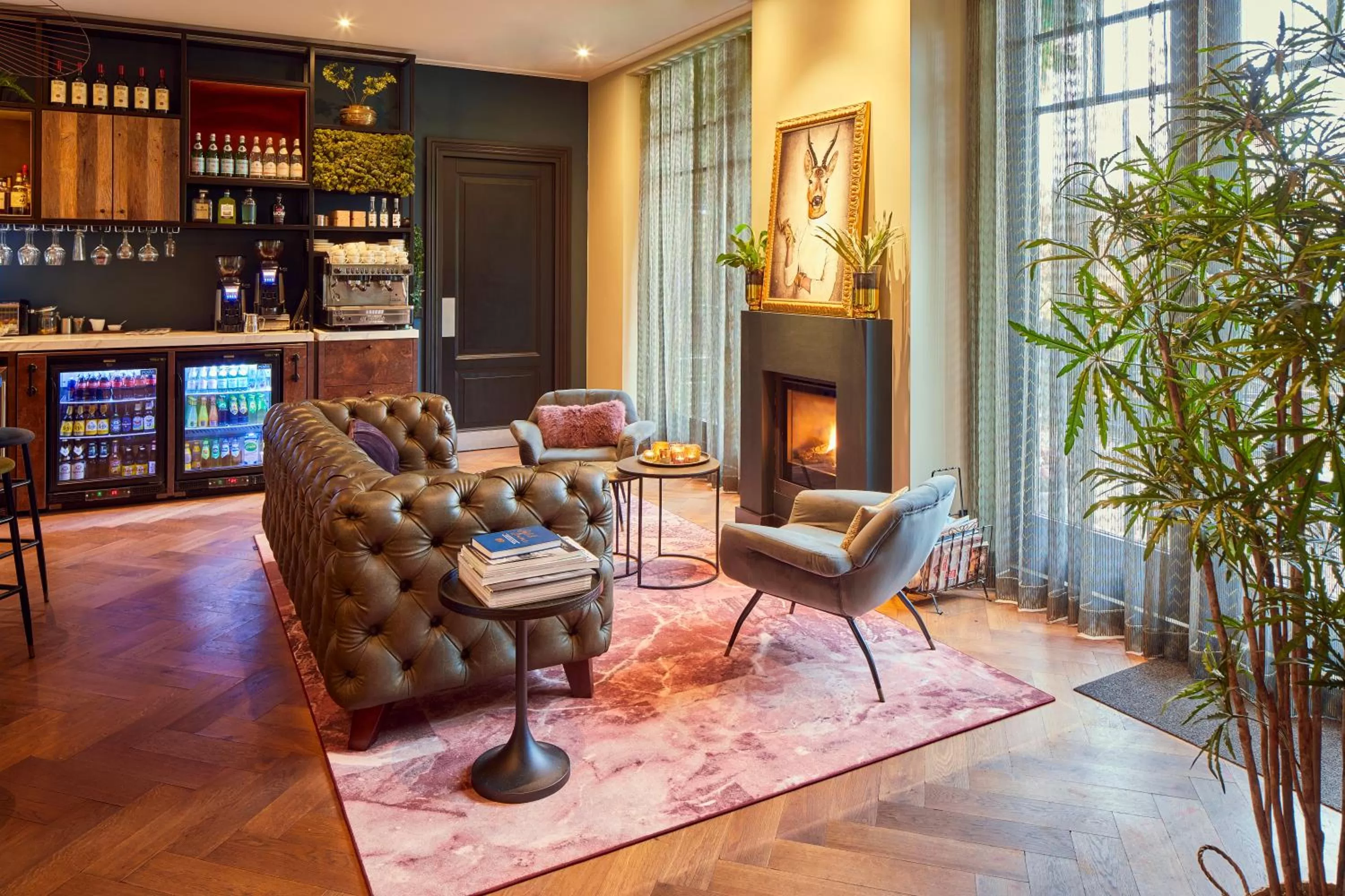 Lounge or bar in The Yard hotel Zuidkade