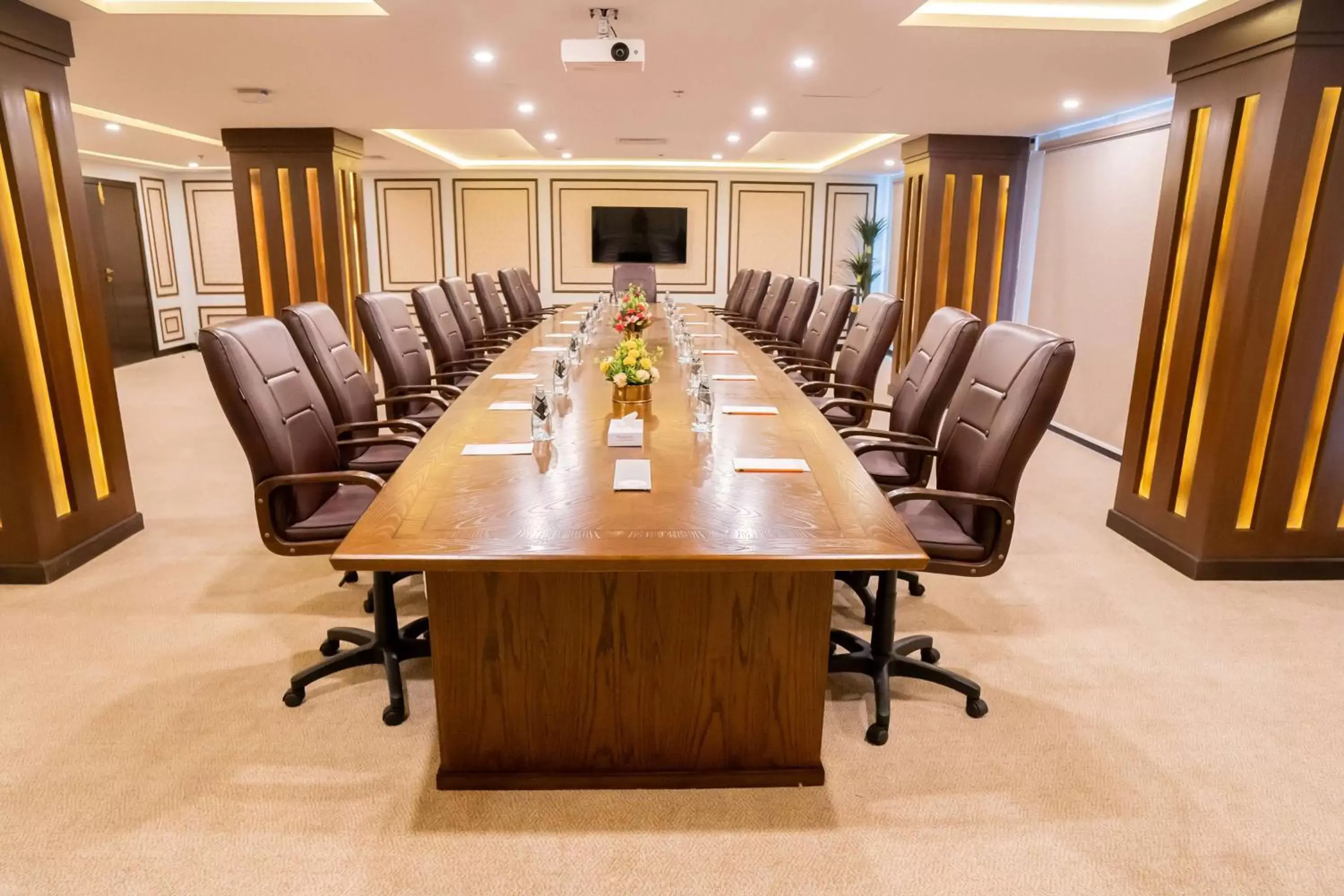 Meeting/conference room in Ramada by Wyndham Murree Lower Topa Resort