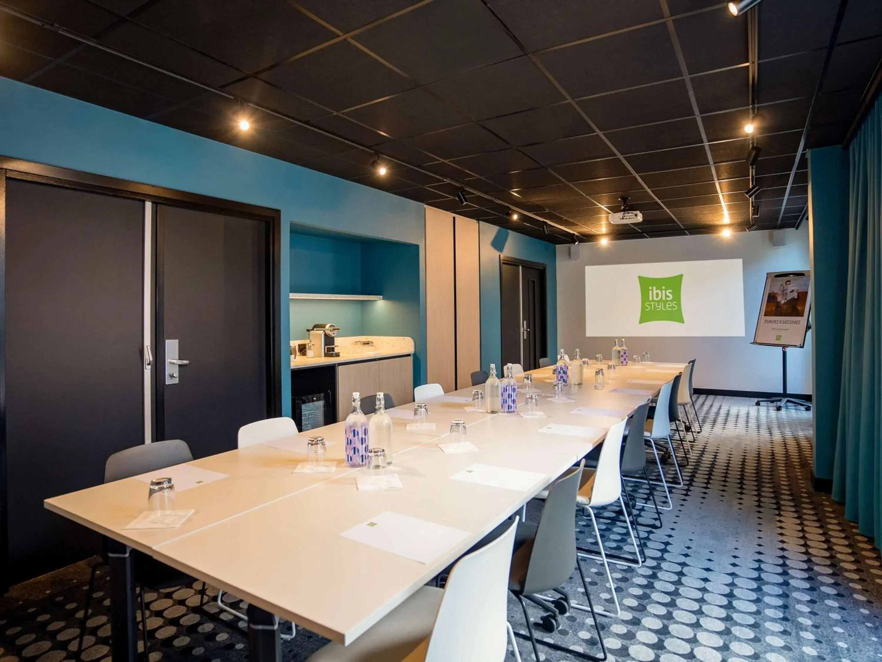 Meeting/conference room in ibis Styles Strasbourg Nord Palais des Congr