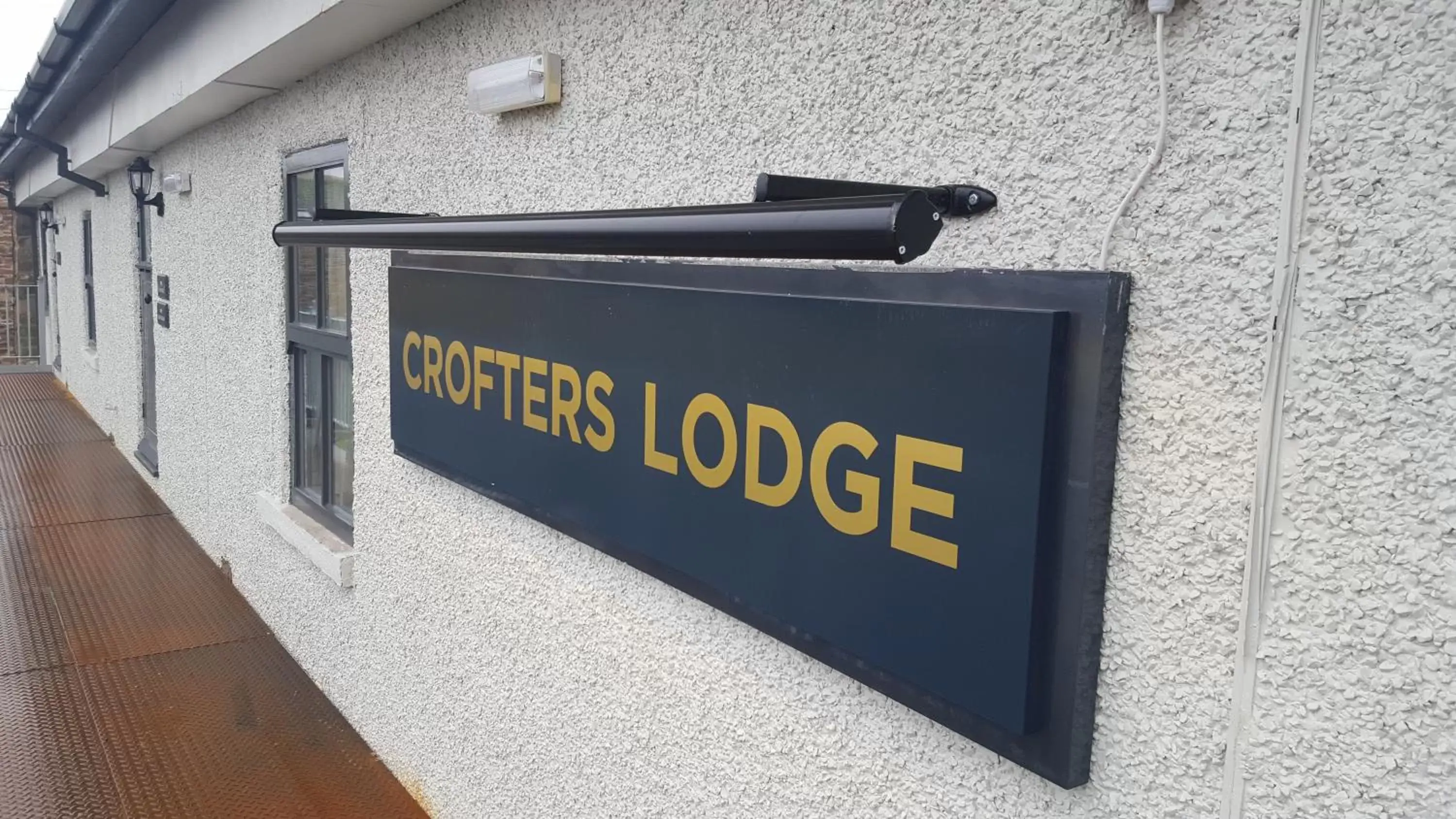 Property building, Property Logo/Sign in Crofters Lodge