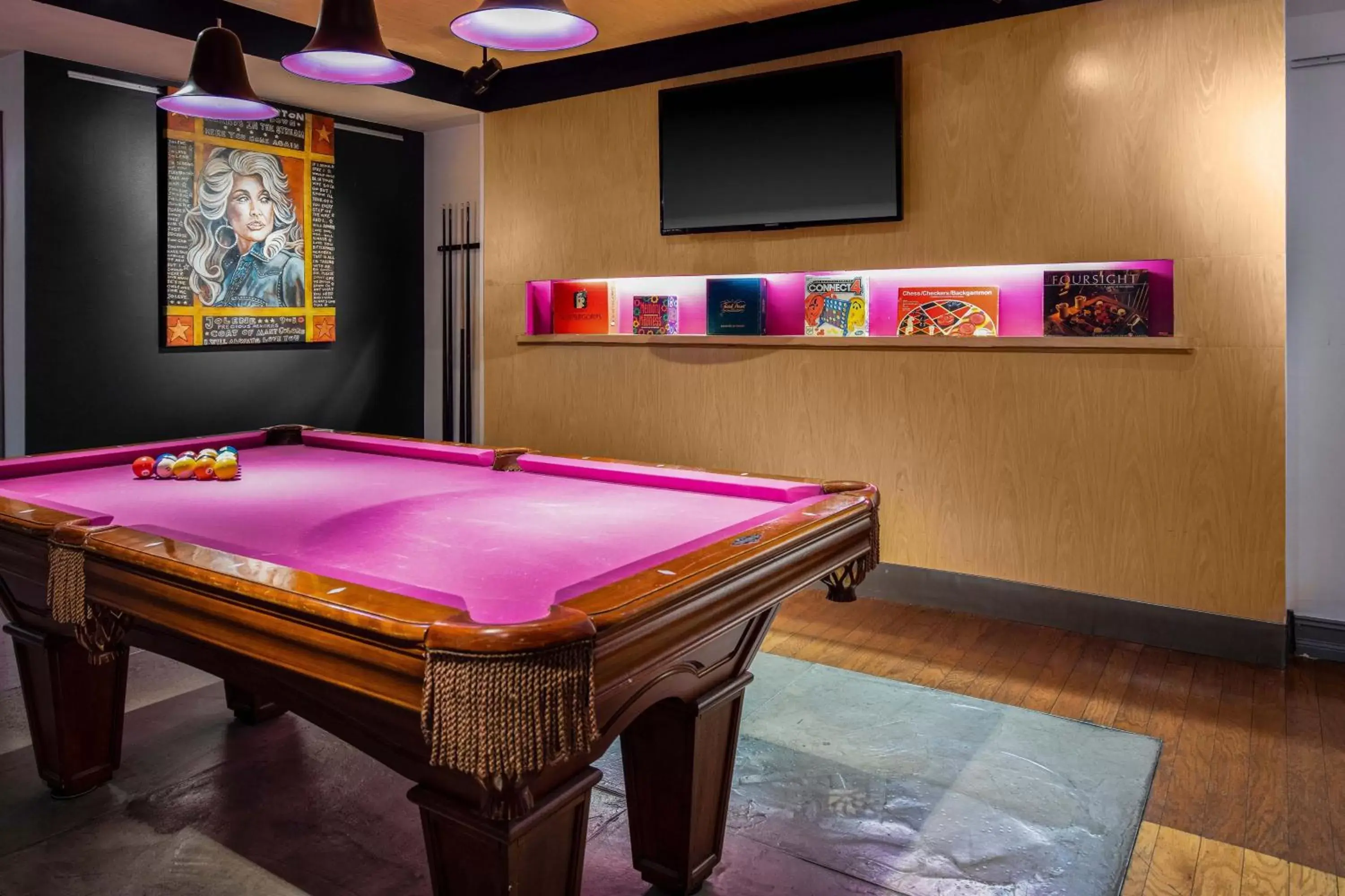 Lounge or bar, Billiards in Aloft Nashville West End