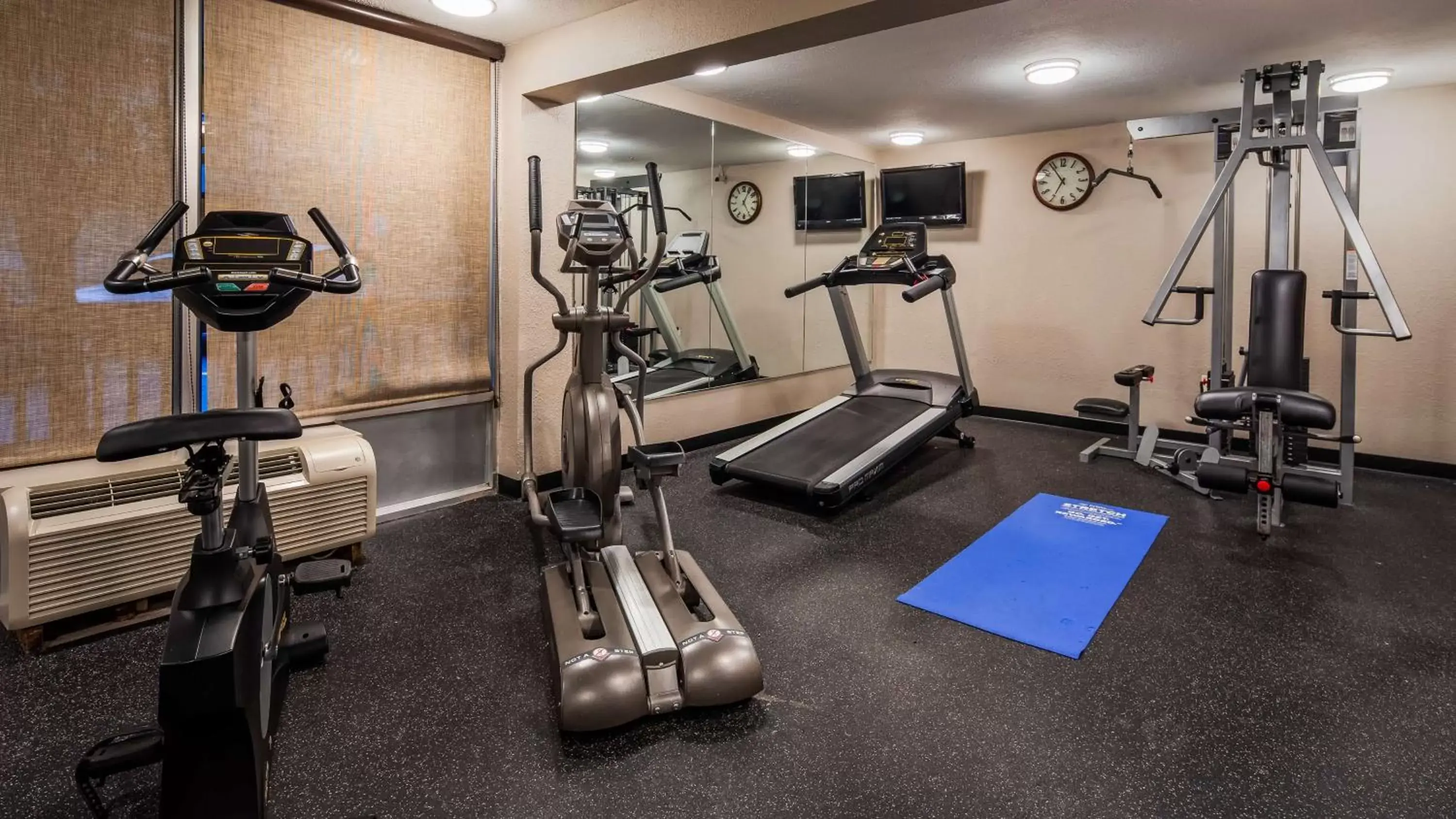 Fitness centre/facilities, Fitness Center/Facilities in Best Western Plus Landing View Inn & Suites