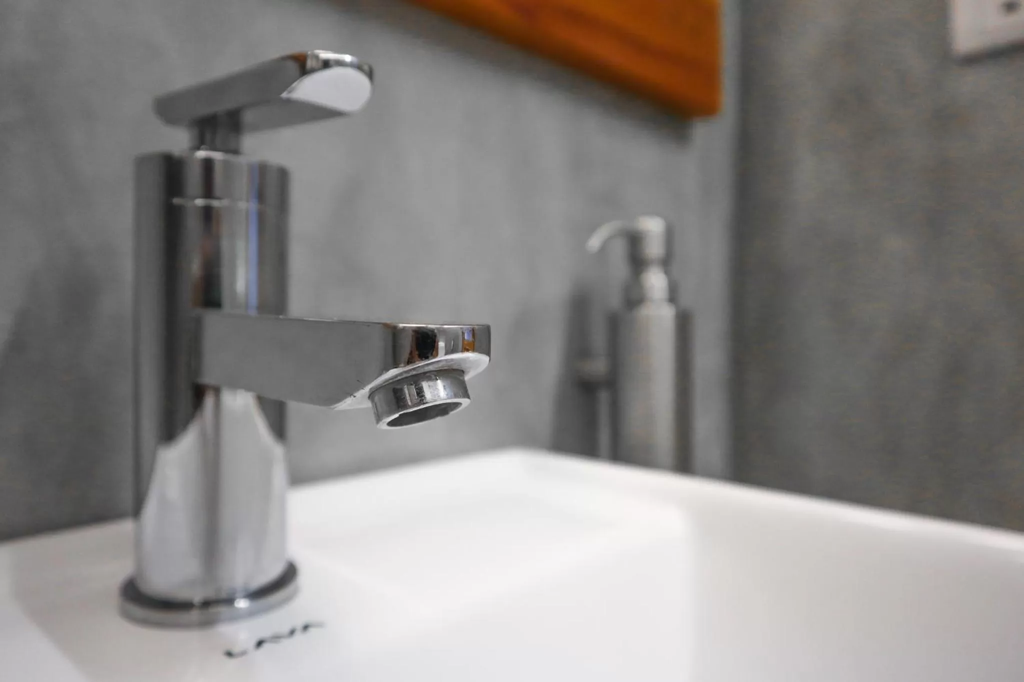 Bathroom in The One Ella