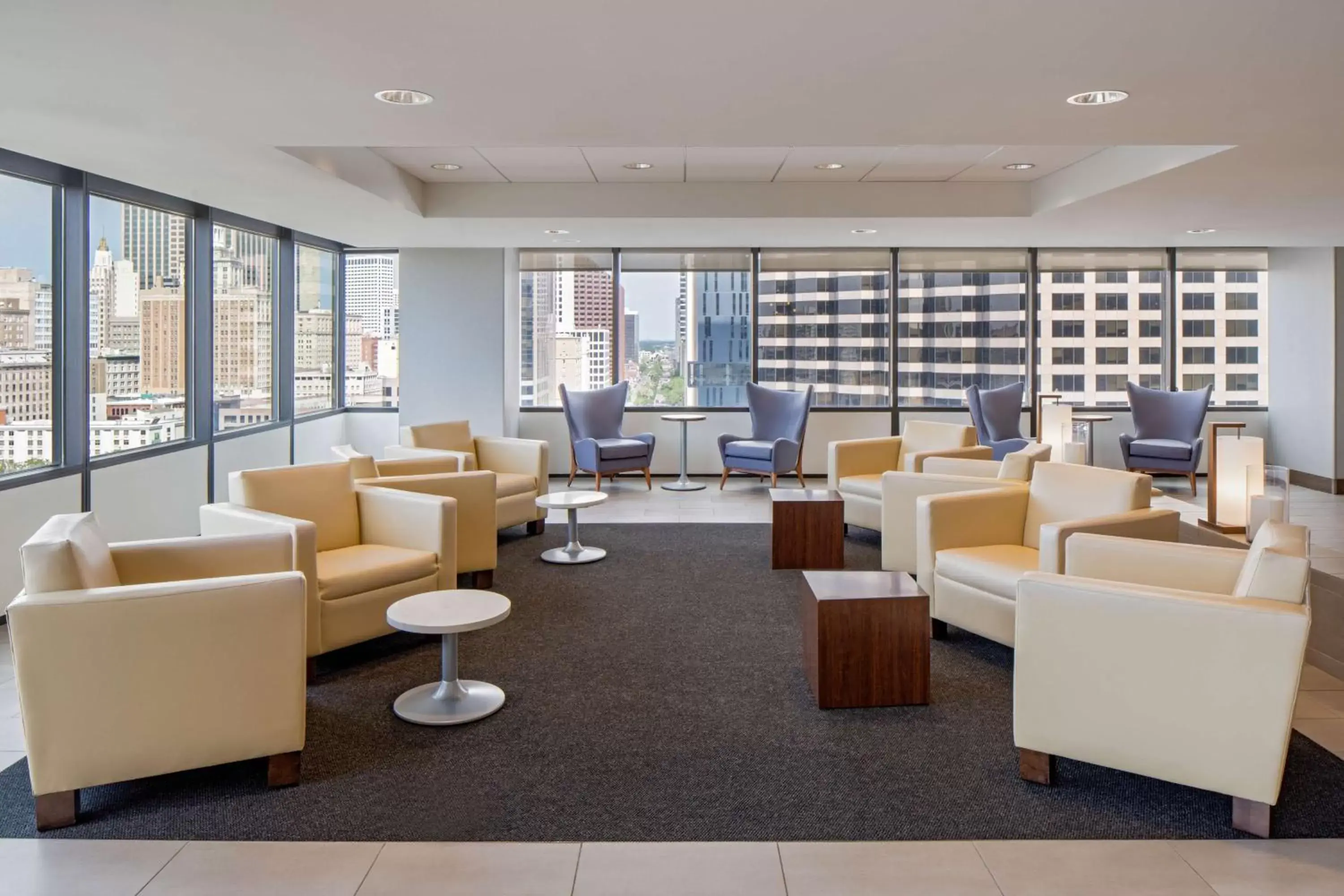 Lobby or reception, Lounge/Bar in Hyatt House New Orleans Downtown