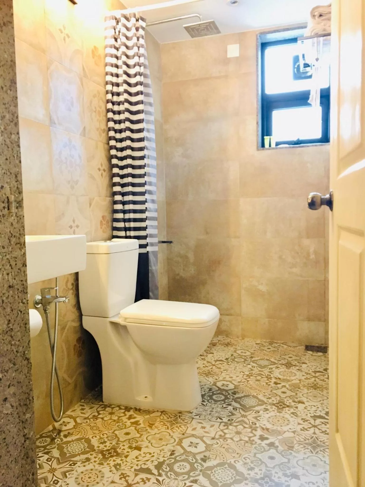 Bathroom in HALF Hotel, Calangute