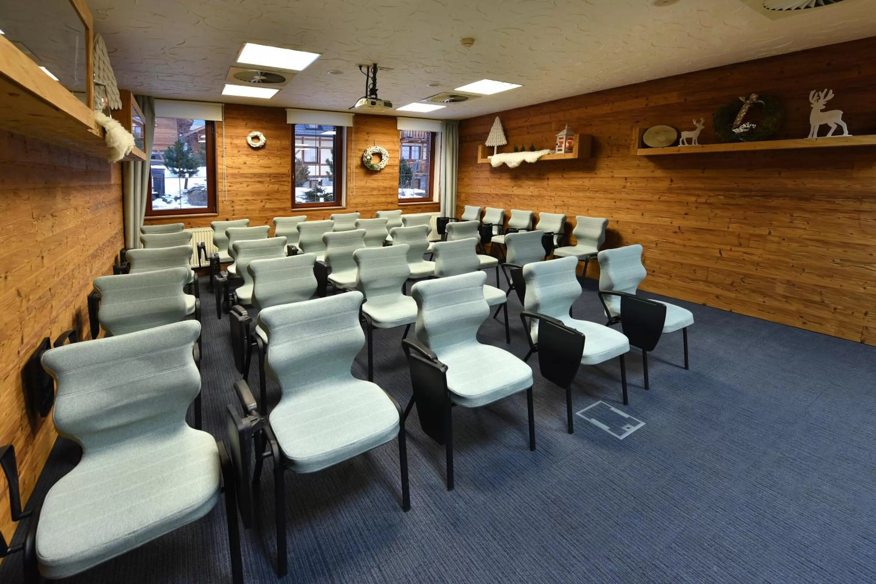 Meeting/conference room in APLEND Hotel Kukučka
