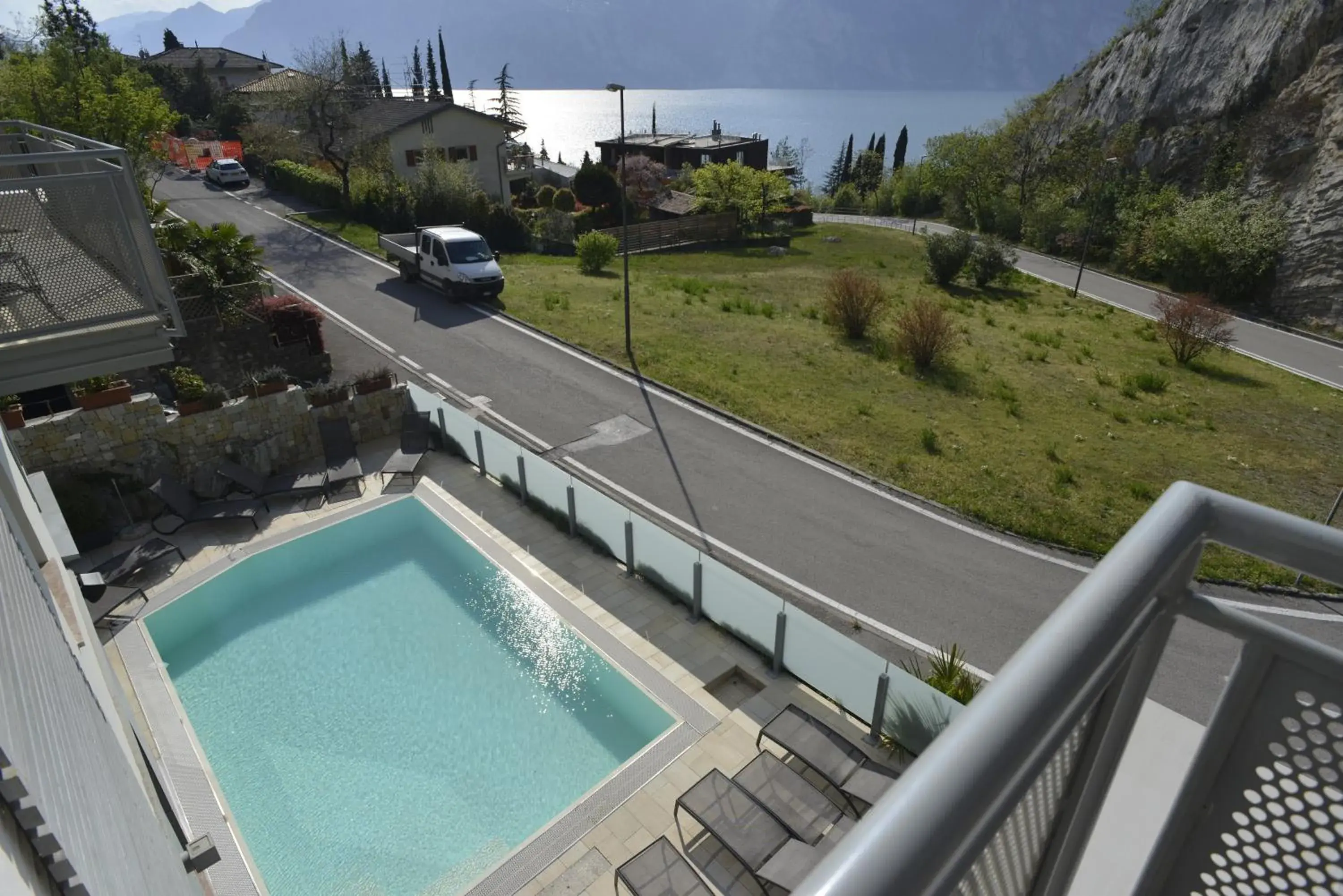 Balcony/Terrace, Pool View in SeeLE Garda Hotel