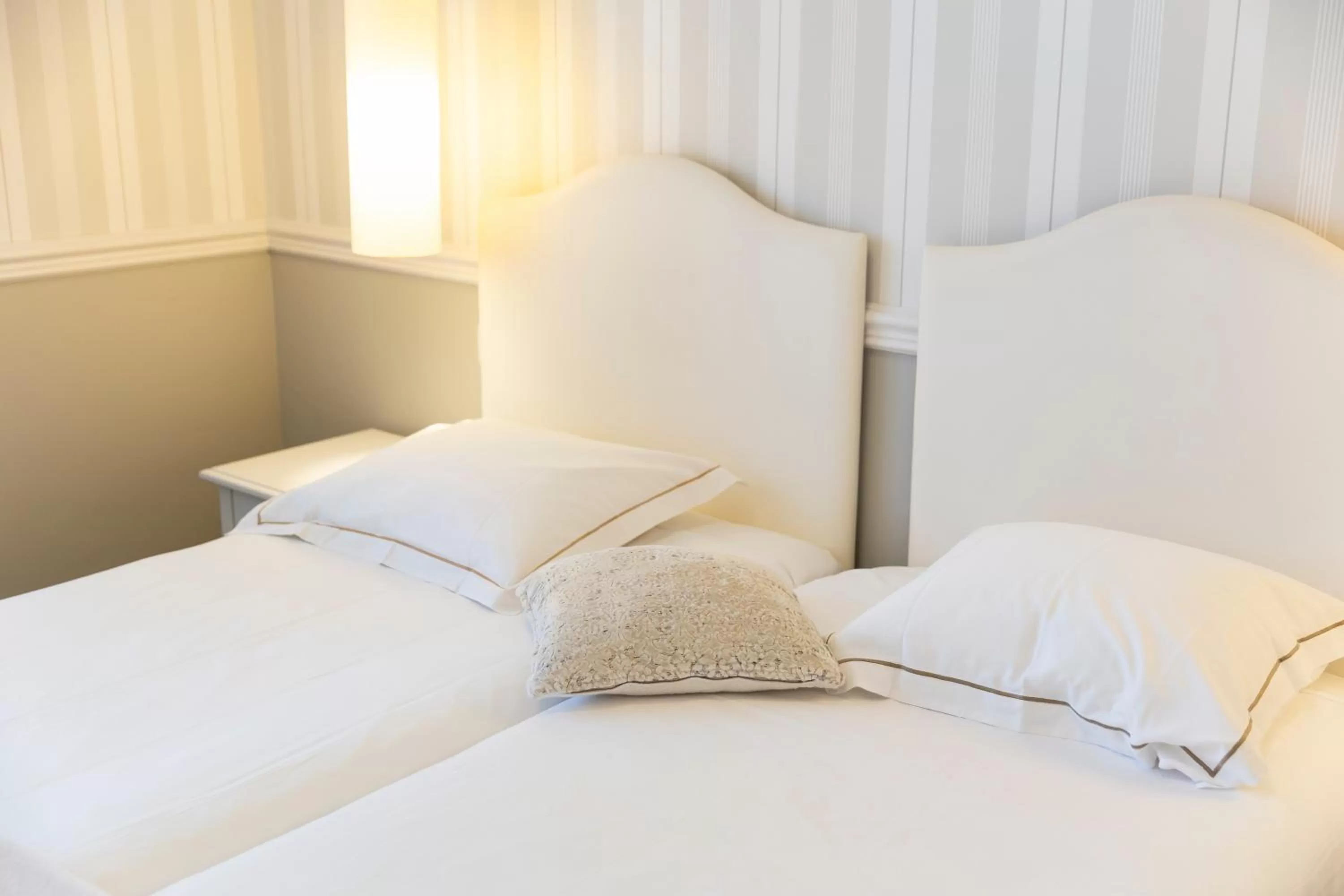 Bedroom, Bed in Hotel Made In Louise