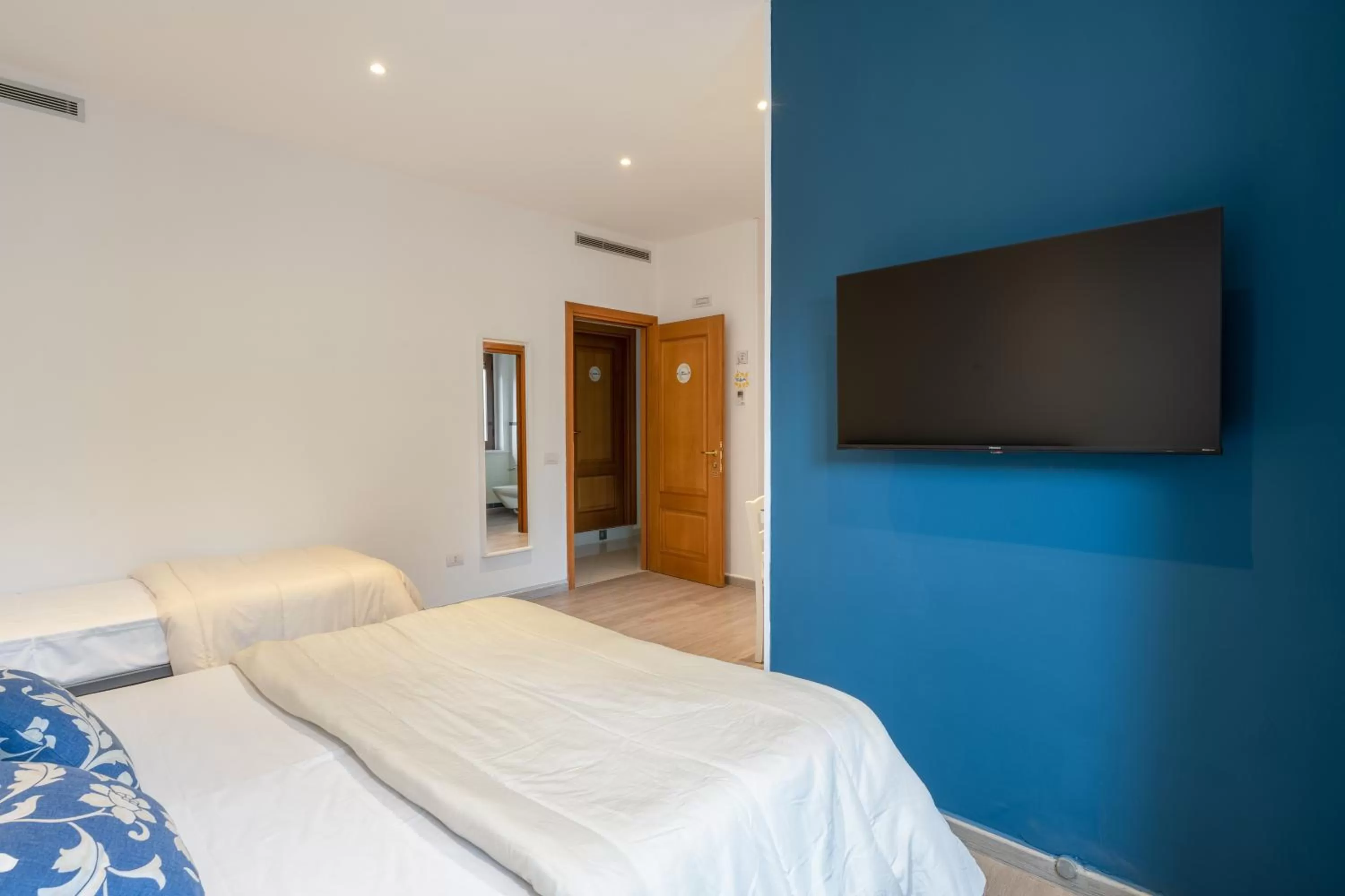 Photo of the whole room, Bed in Giardino Archeologico