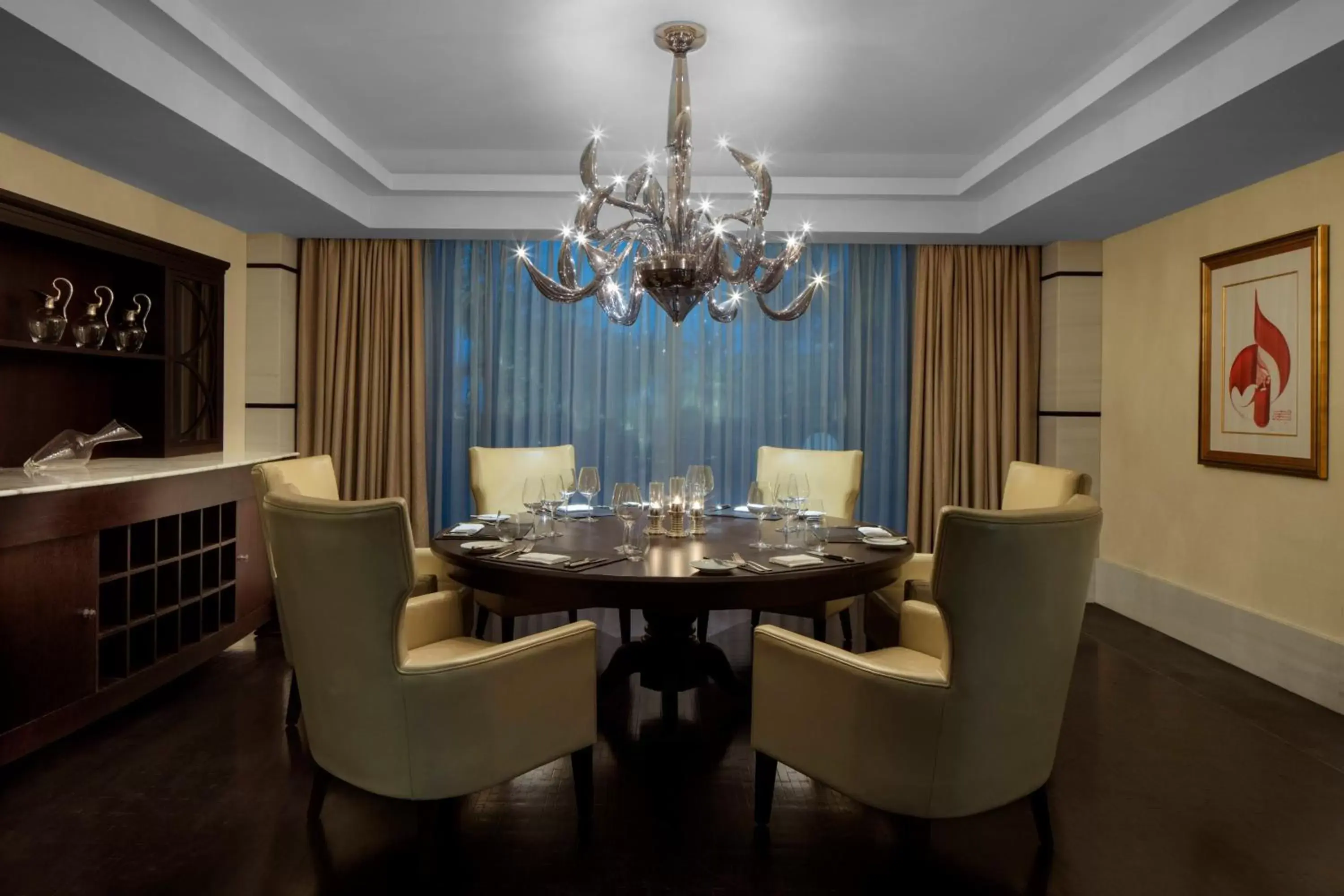 Restaurant/places to eat, Dining Area in The St. Regis Saadiyat Island Resort, Abu Dhabi