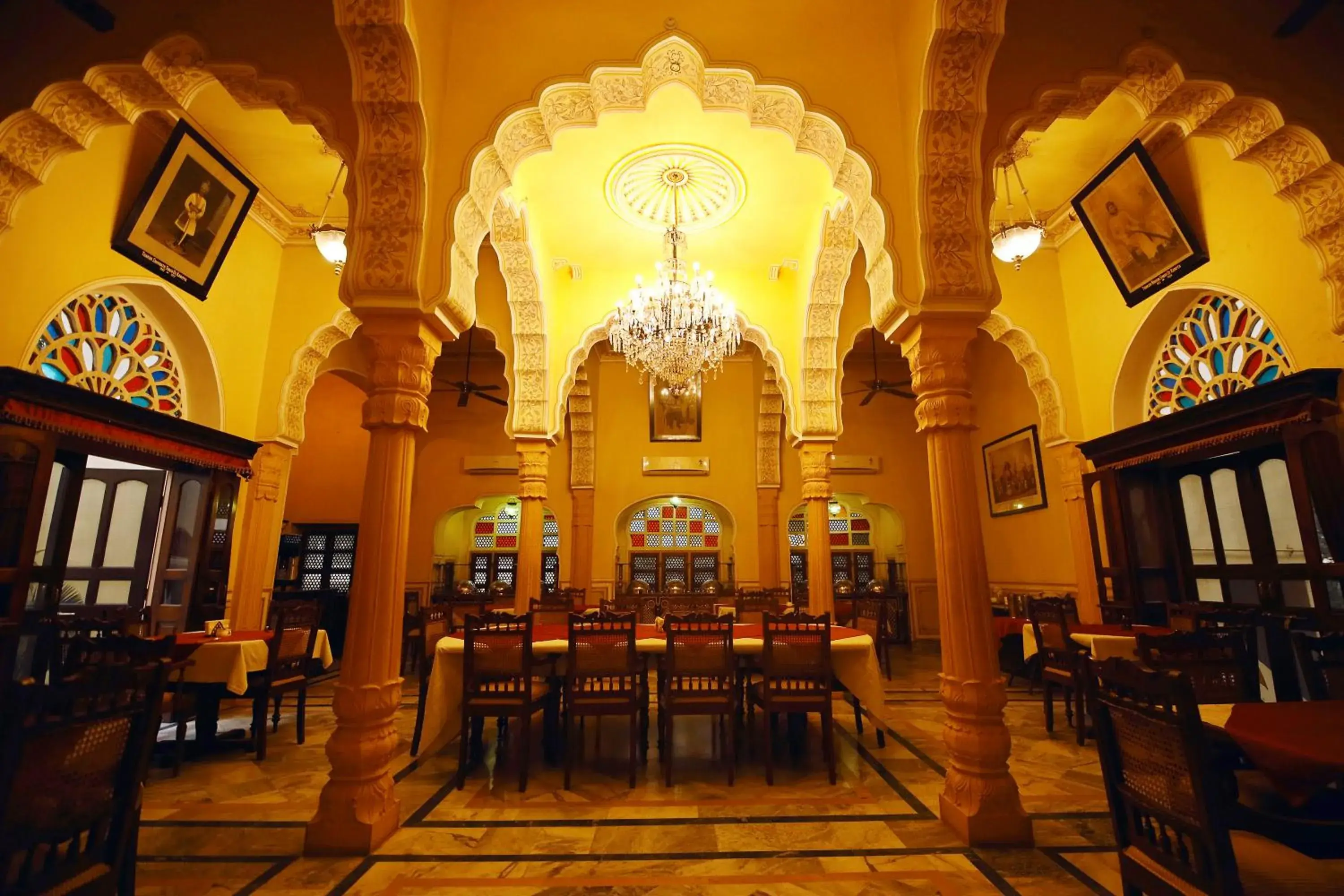 Dining area, Restaurant/Places to Eat in Hotel Narain Niwas Palace