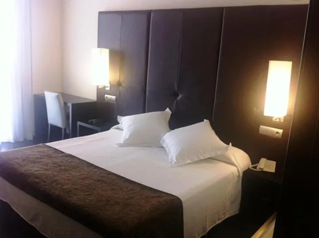 Photo of the whole room, Bed in Hotel Diego's