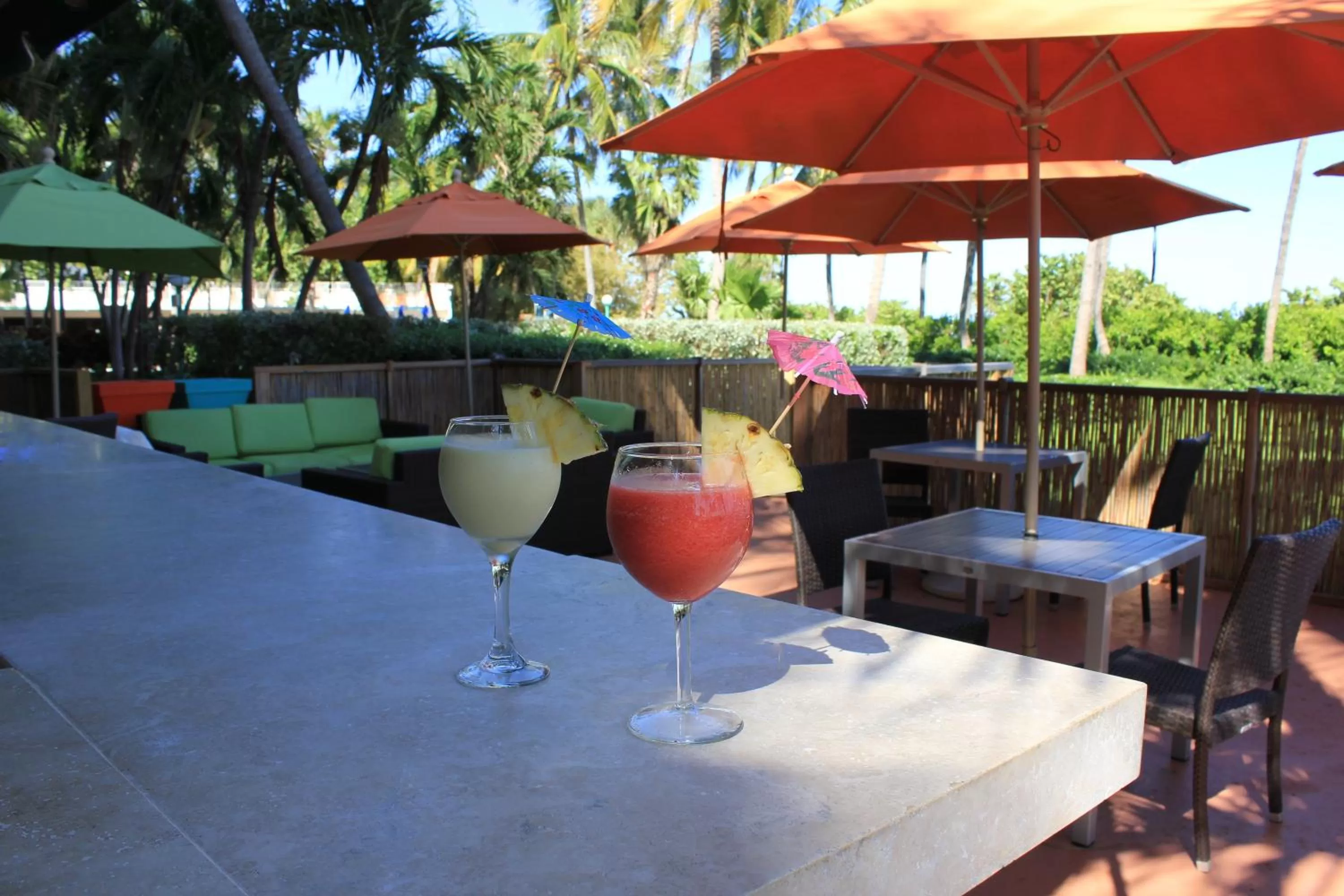 Restaurant/places to eat in Holiday Inn Miami Beach-Oceanfront by IHG