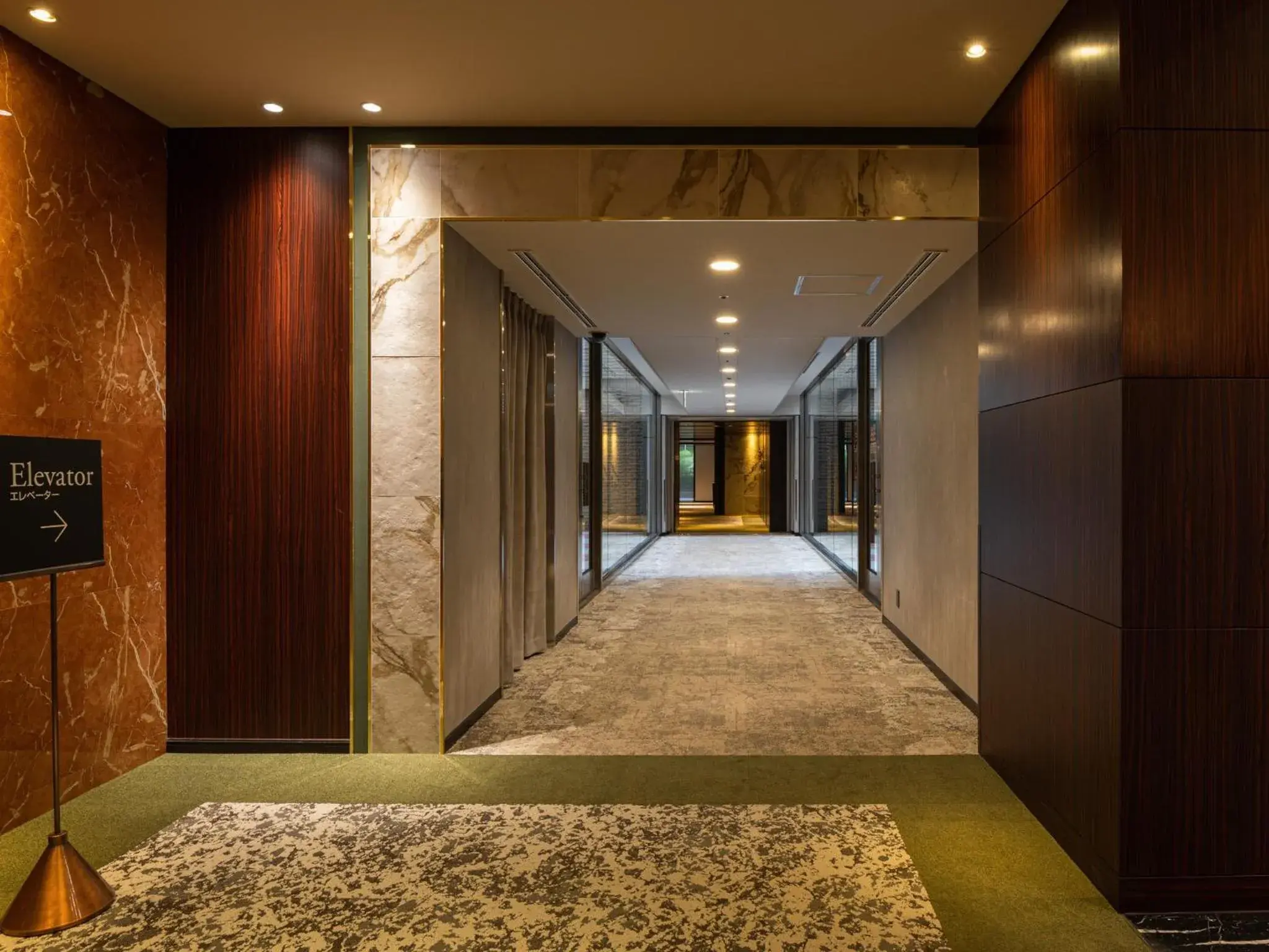 Area and facilities in Hotel Villa Fontaine Grand Tokyo-Roppongi