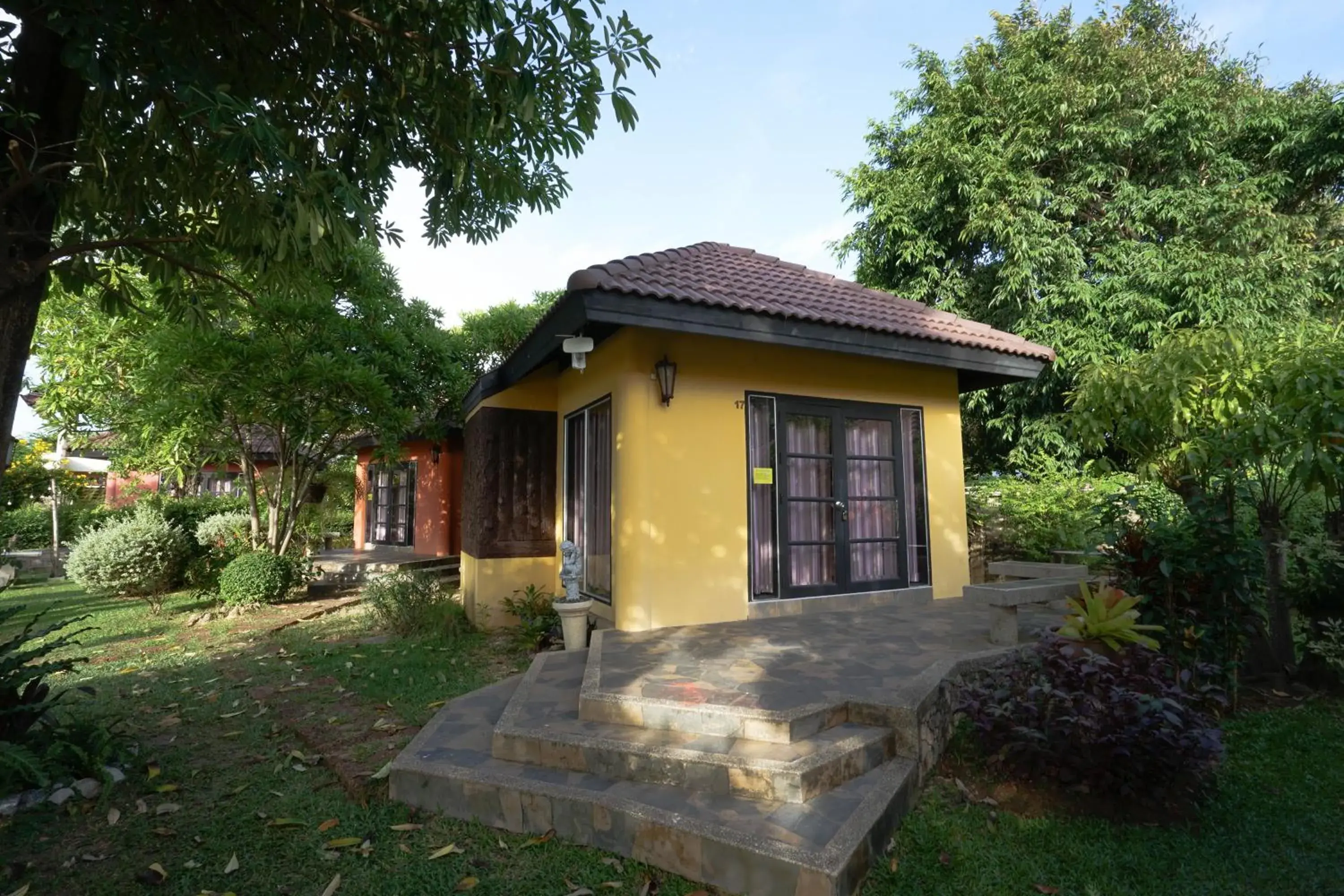 Property building in Bayview Resort Property building in Bayview Resort