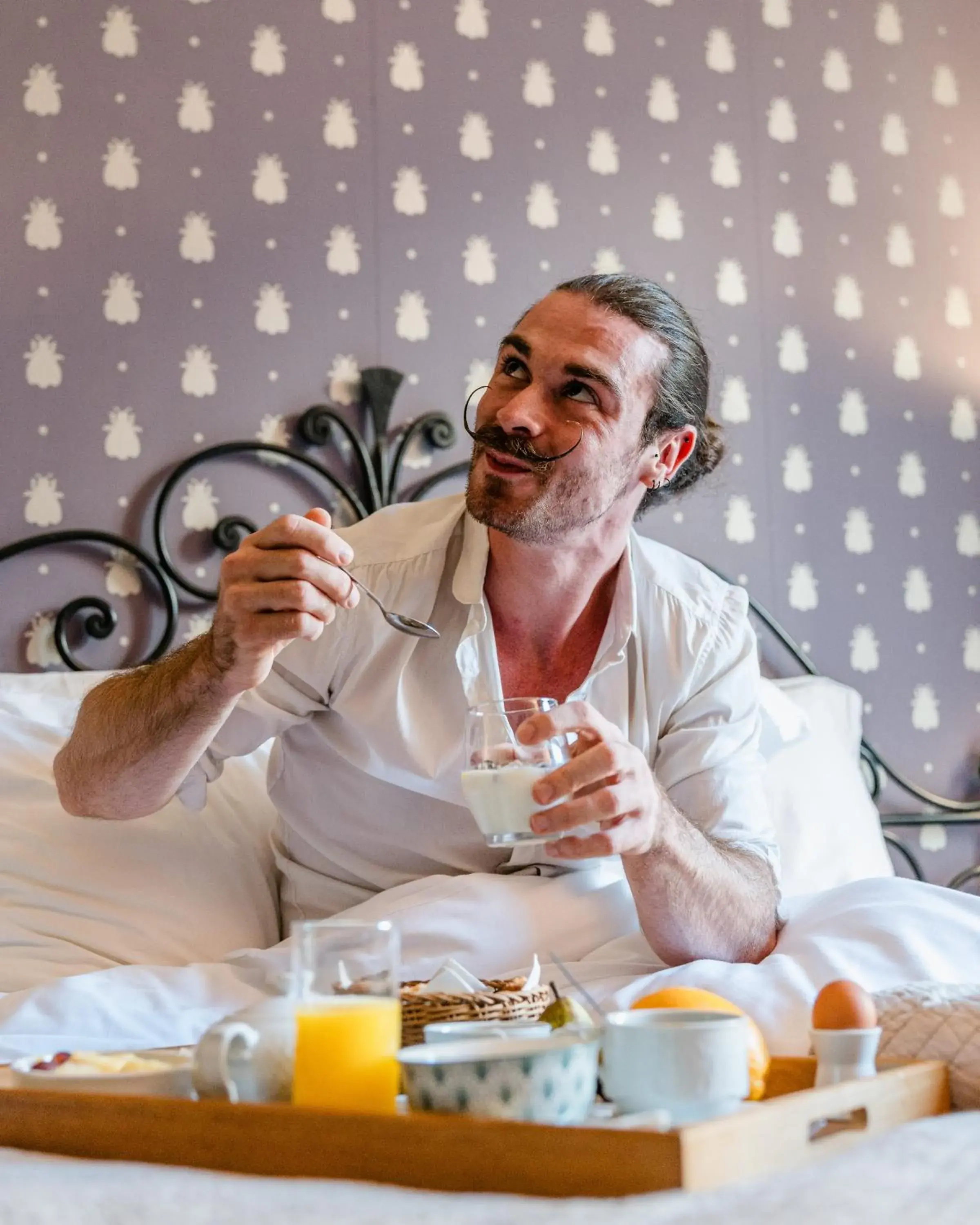 Bedroom in Hotel Le Grimaldi by Happyculture