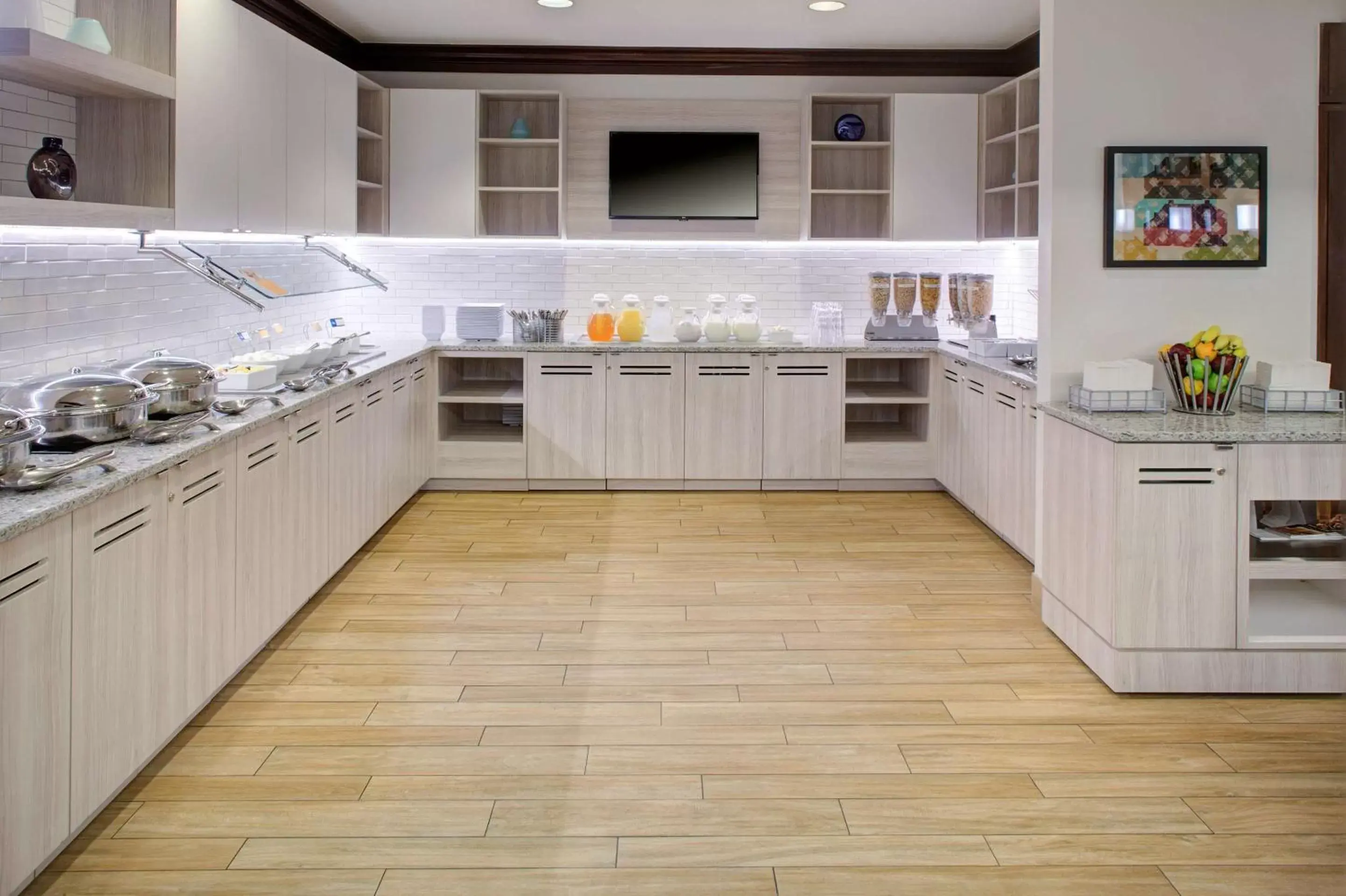 Restaurant/places to eat in Hyatt House Parsippany Whippany Restaurant/places to eat in Hyatt House Parsippany Whippany