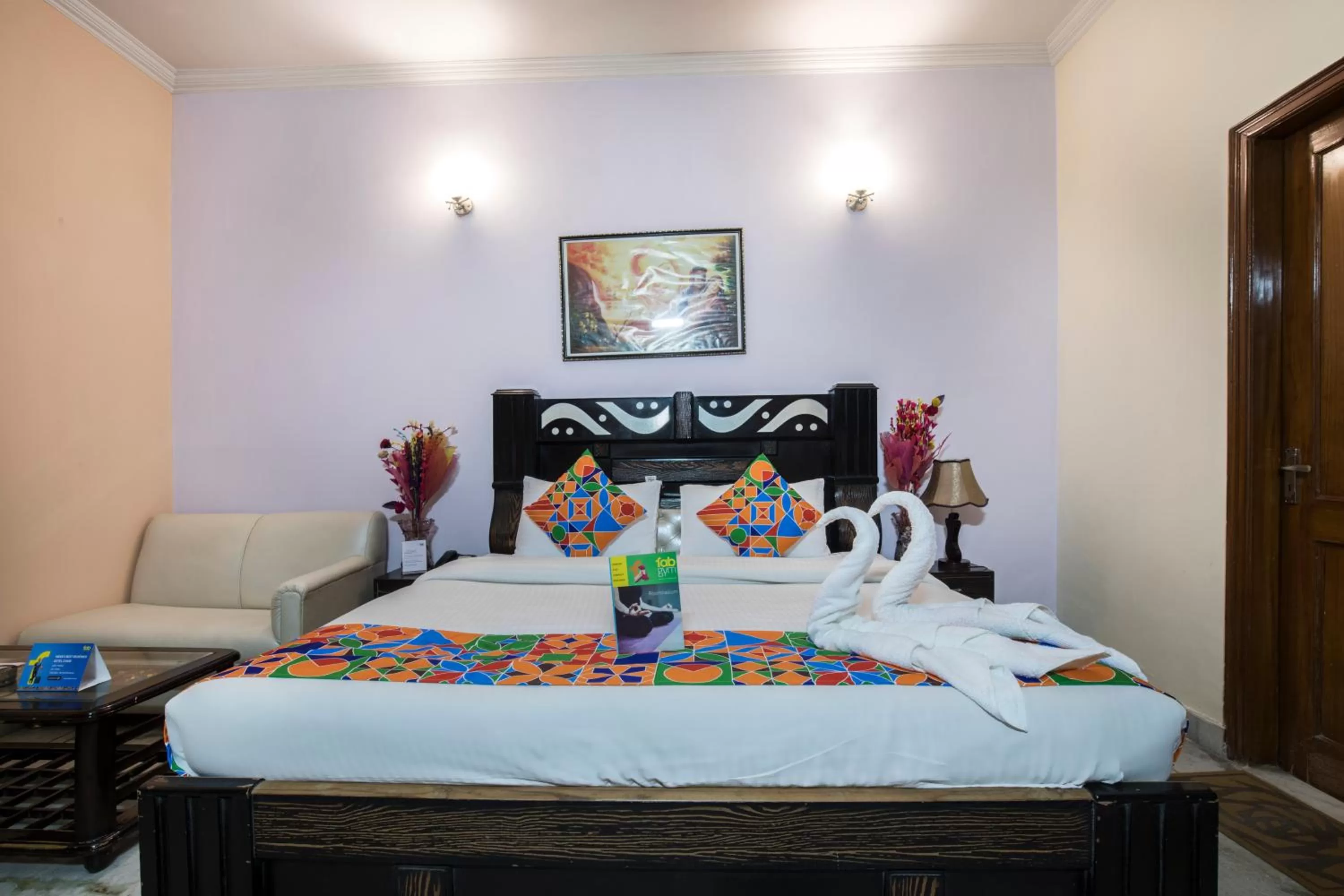 TV and multimedia, Bed in FabExpress IVY Inn Sector 35