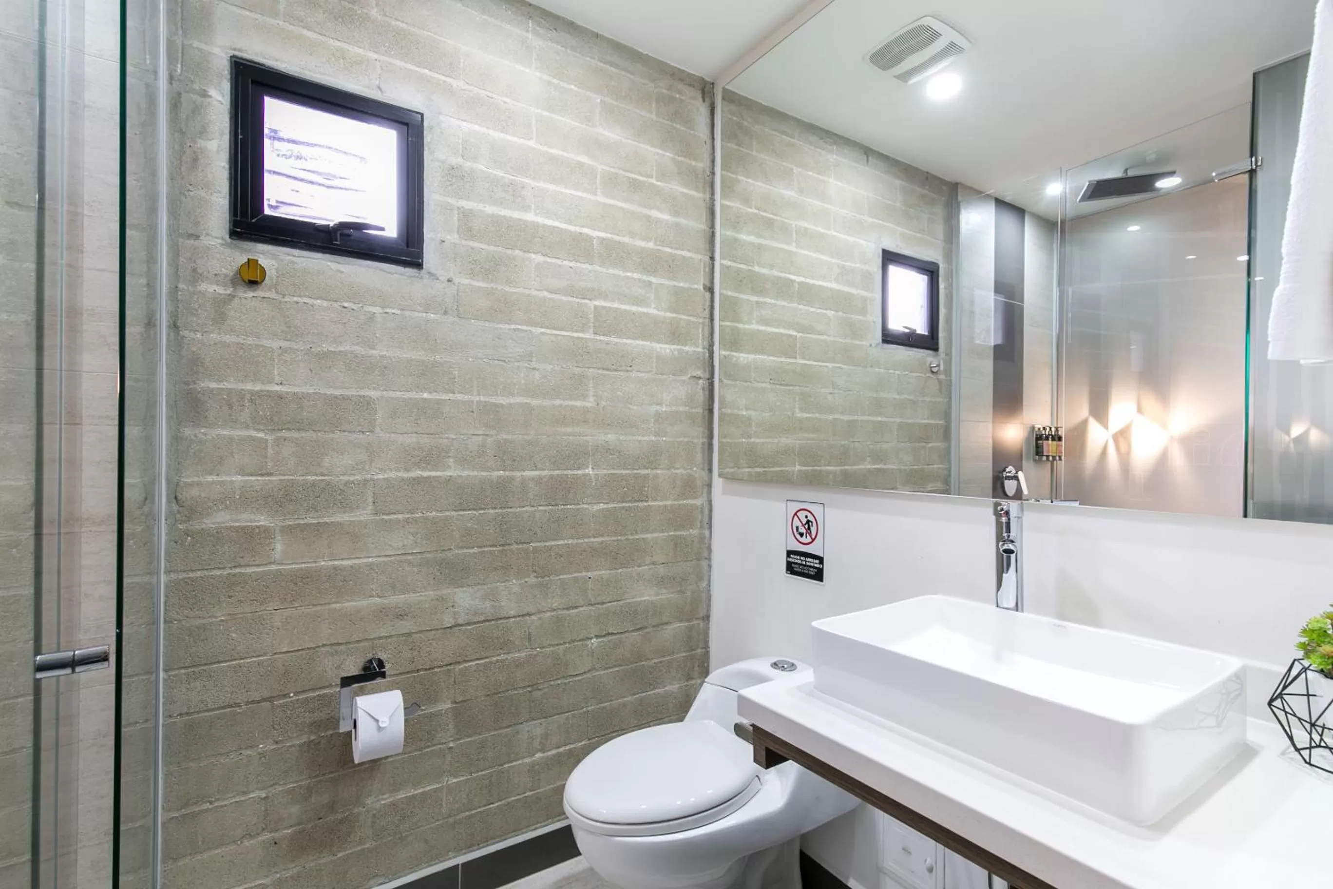 Toilet in Epic Boutique Hotel