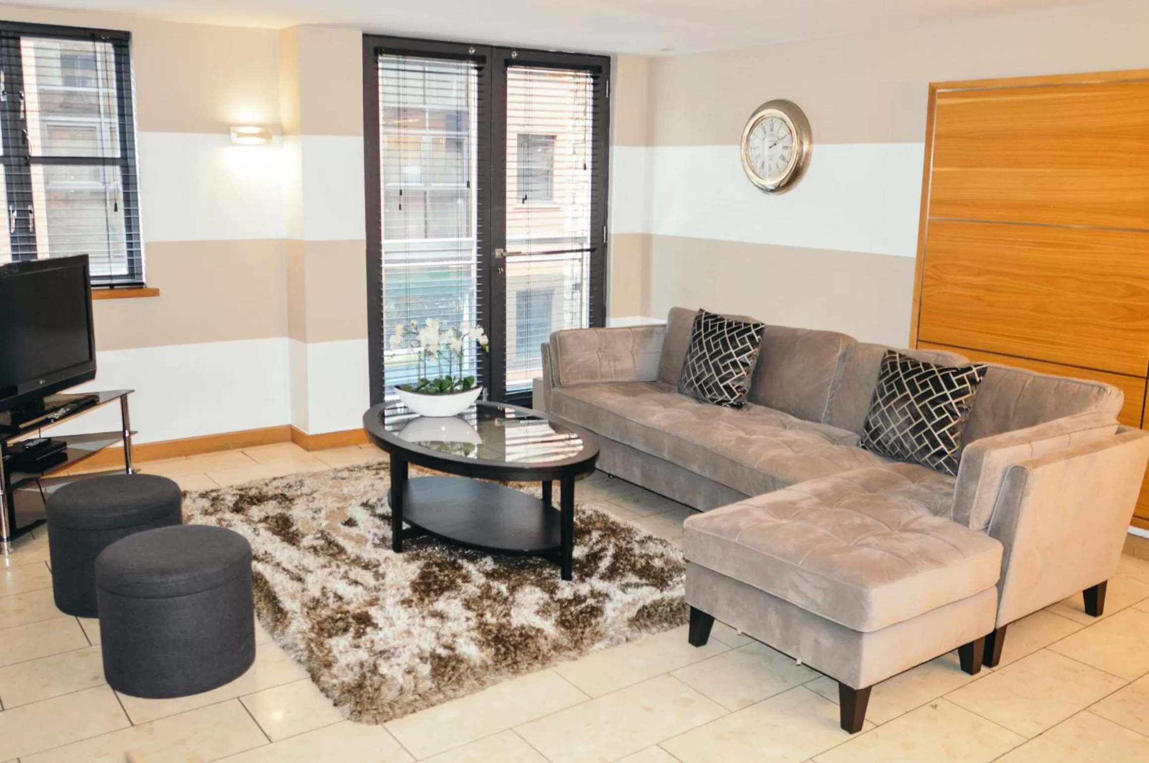 Living room in Posh Pads - Liverpool 1 - Apart-Hotel