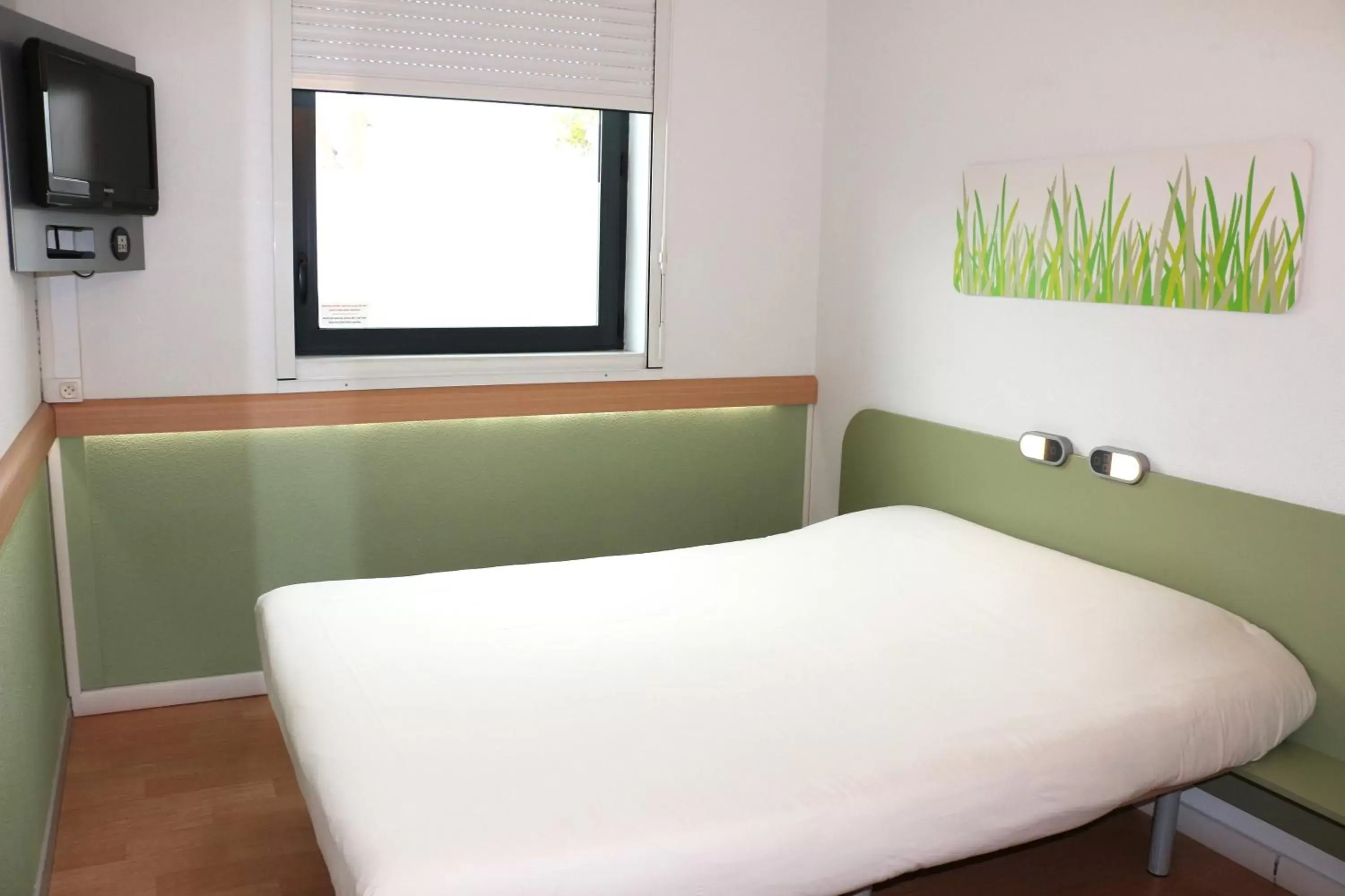 Bed in ibis budget Castelnaudary - A61