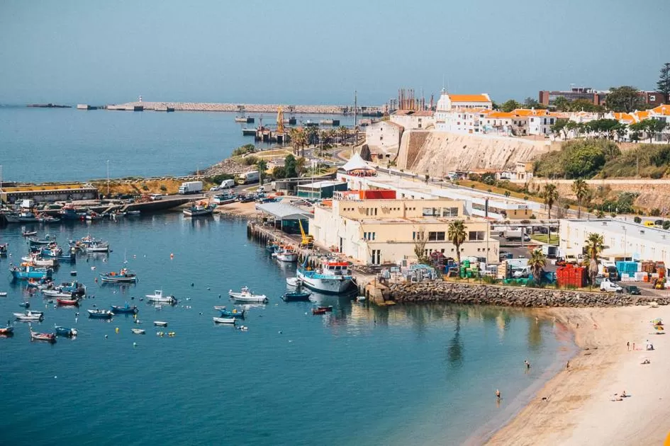 Sea view in Hotel Veleiro