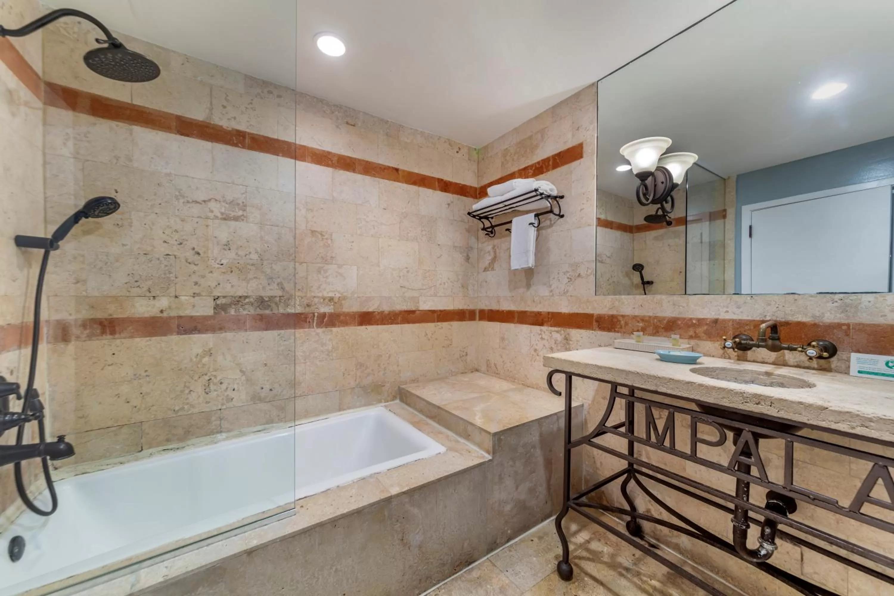 Bathroom in Hotel Impala by LuxUrban