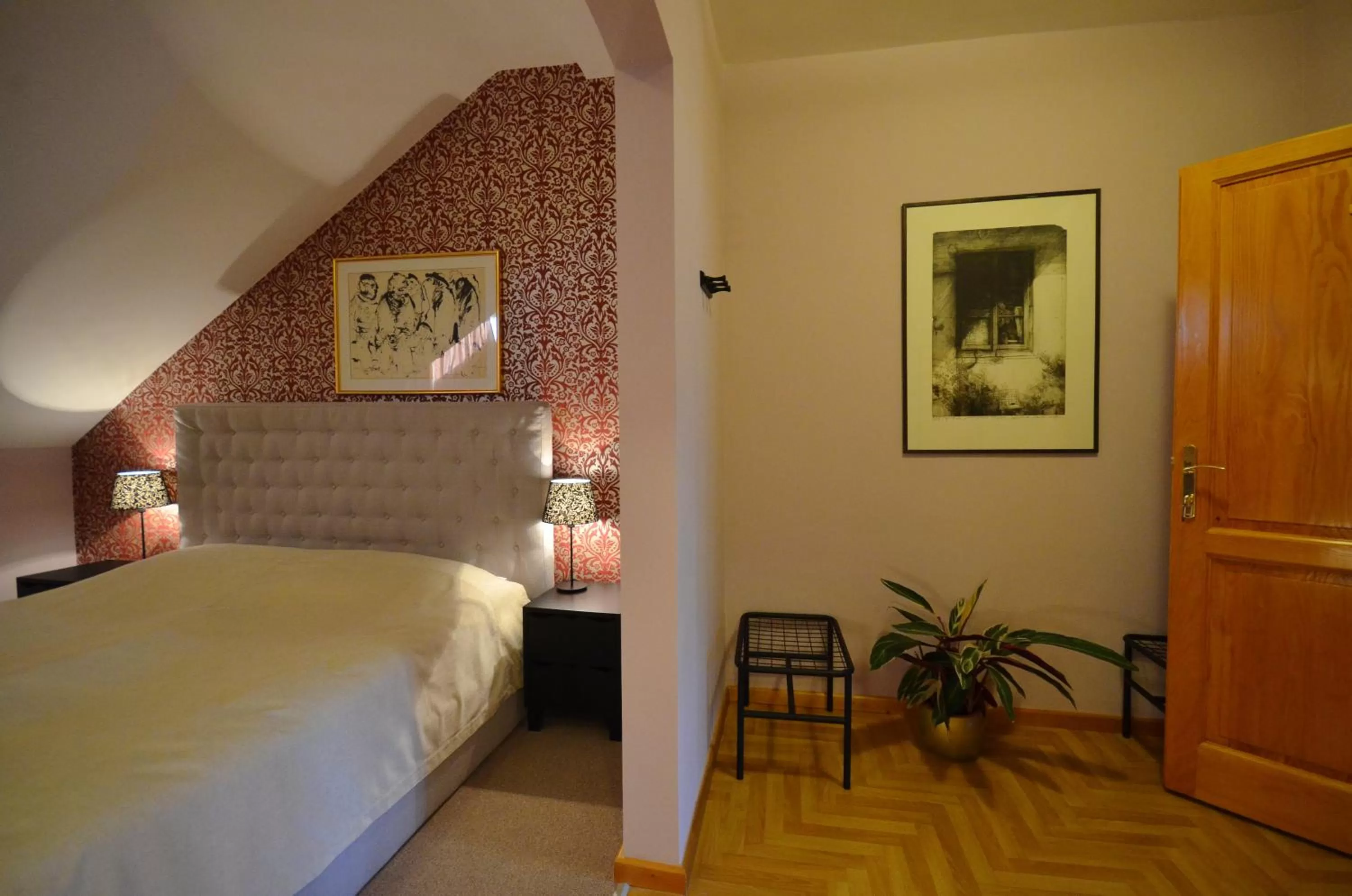 Bed in Art Garni Hotel