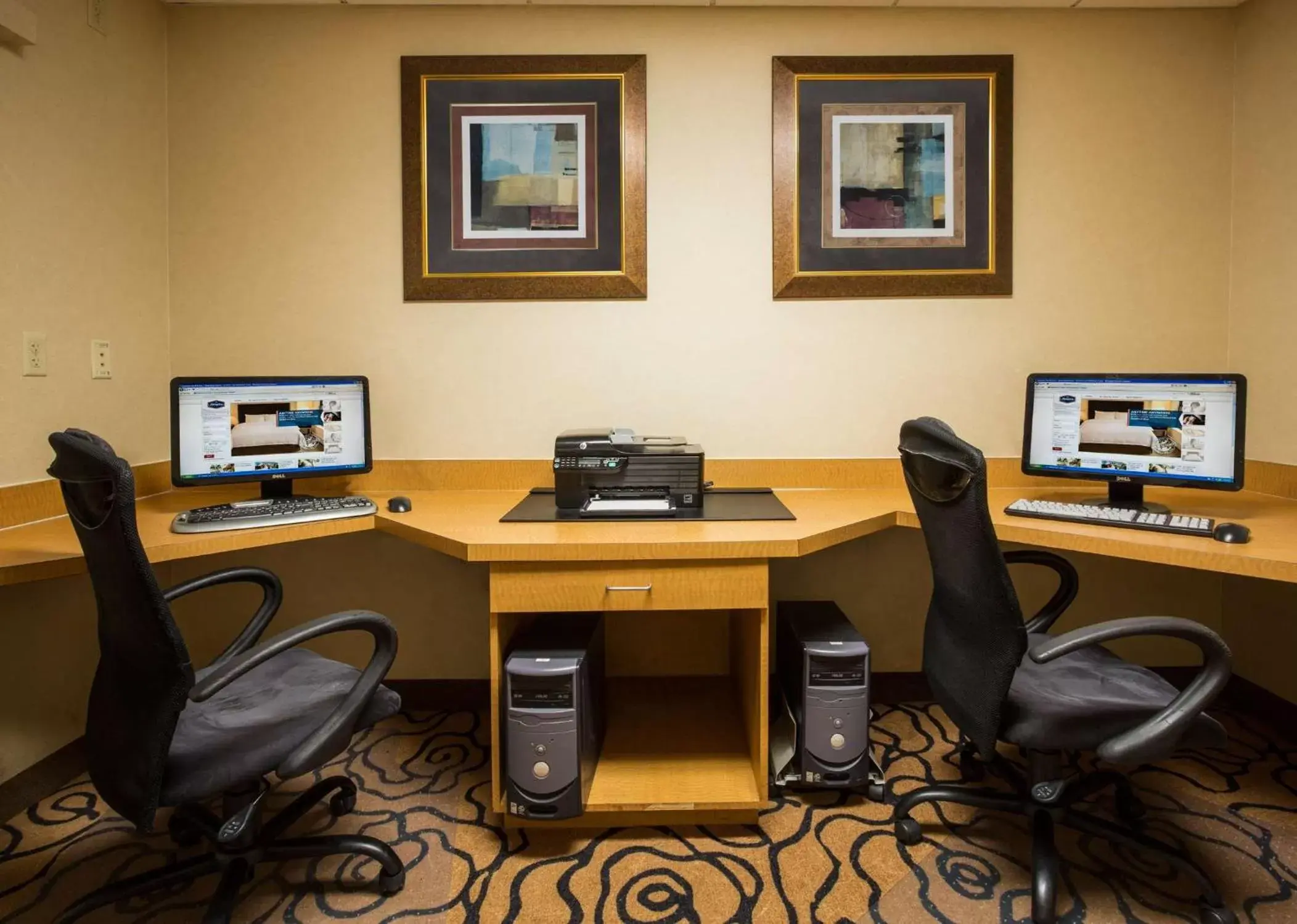 Business facilities in Hampton Inn Miami/Dadeland