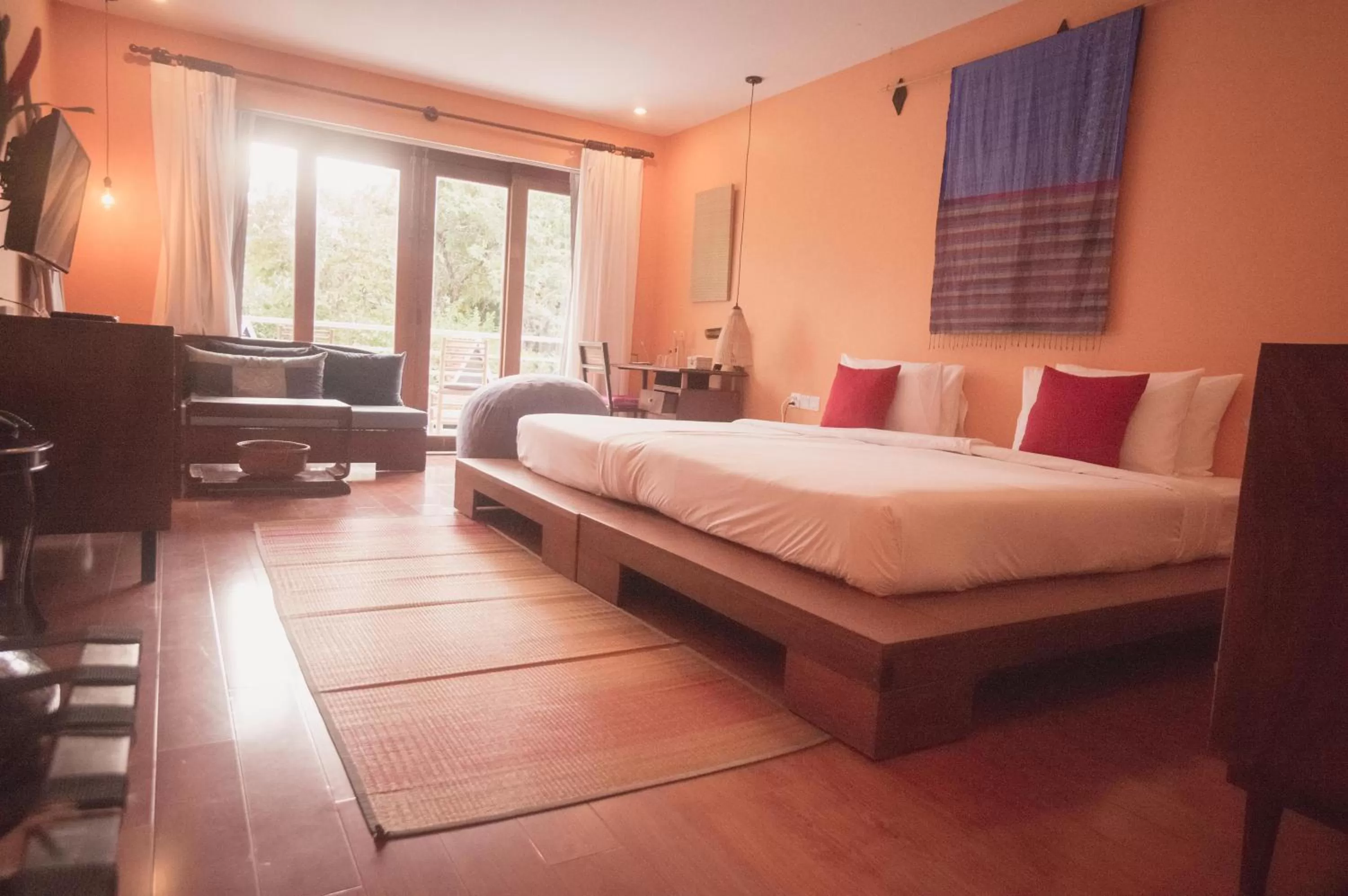 Photo of the whole room, Bed in iRoHa Garden Hotel & Resort