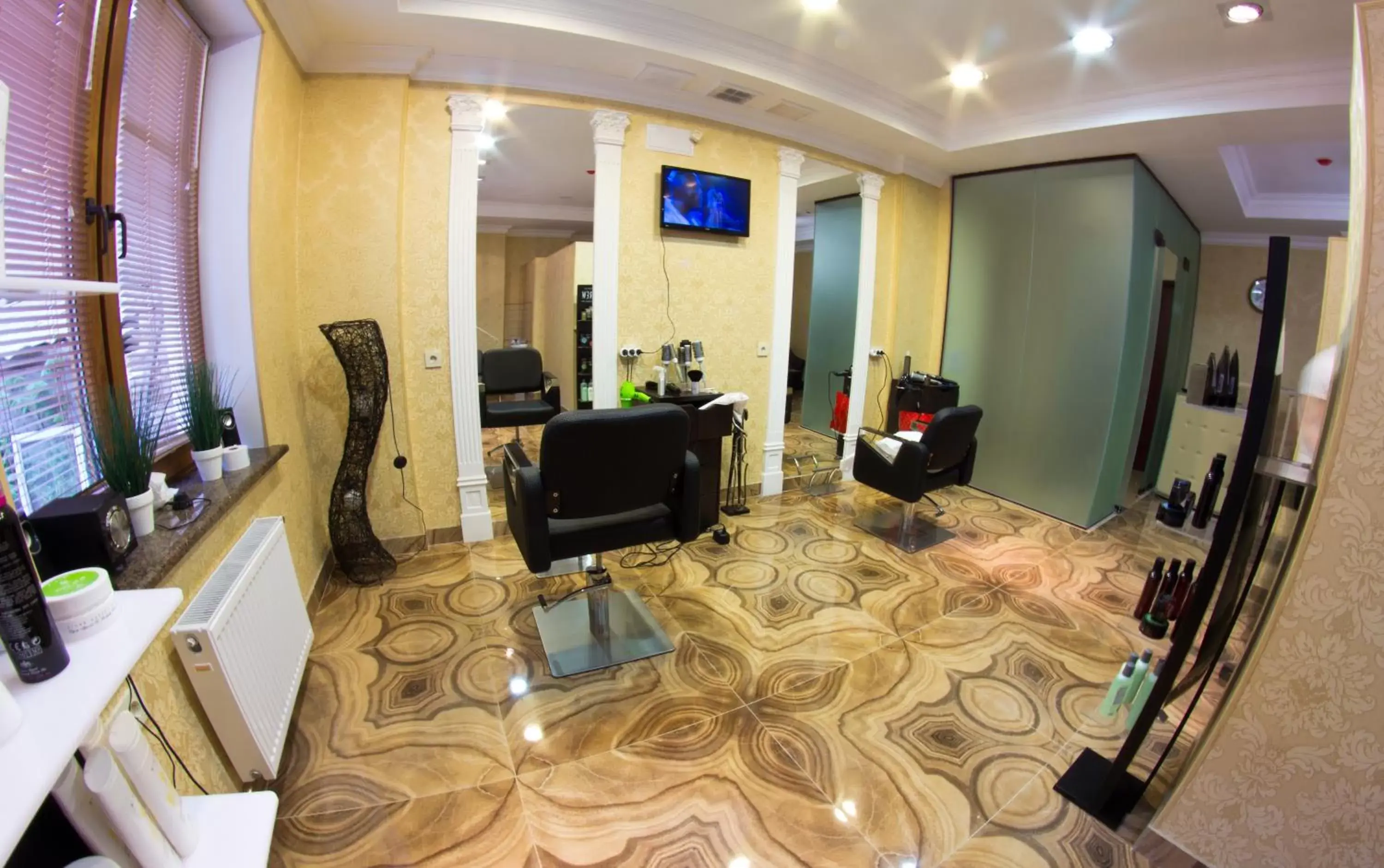 Spa and wellness centre/facilities in Boutique Hotel California Spa and wellness centre/facilities in Boutique Hotel California