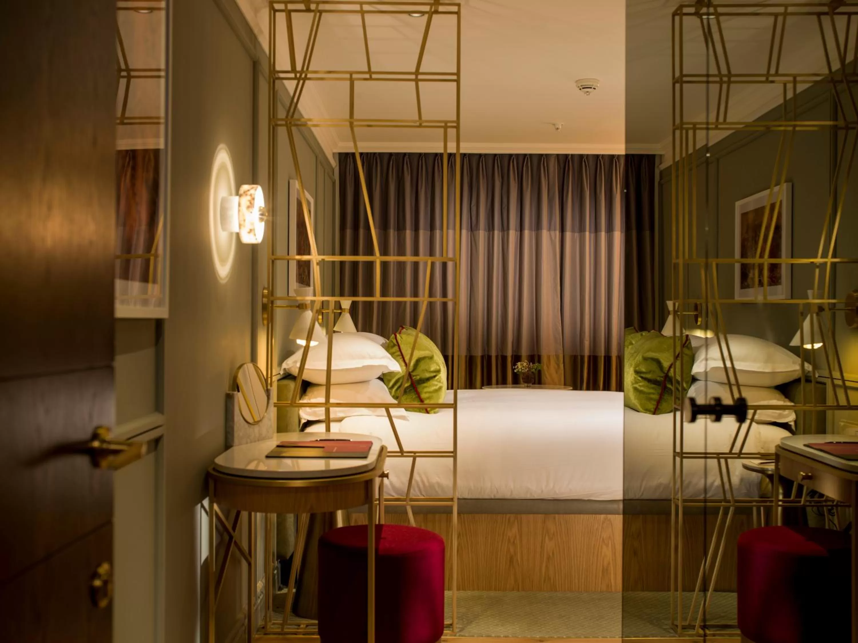 Bedroom, Bed in The Guardsman - Preferred Hotels and Resorts