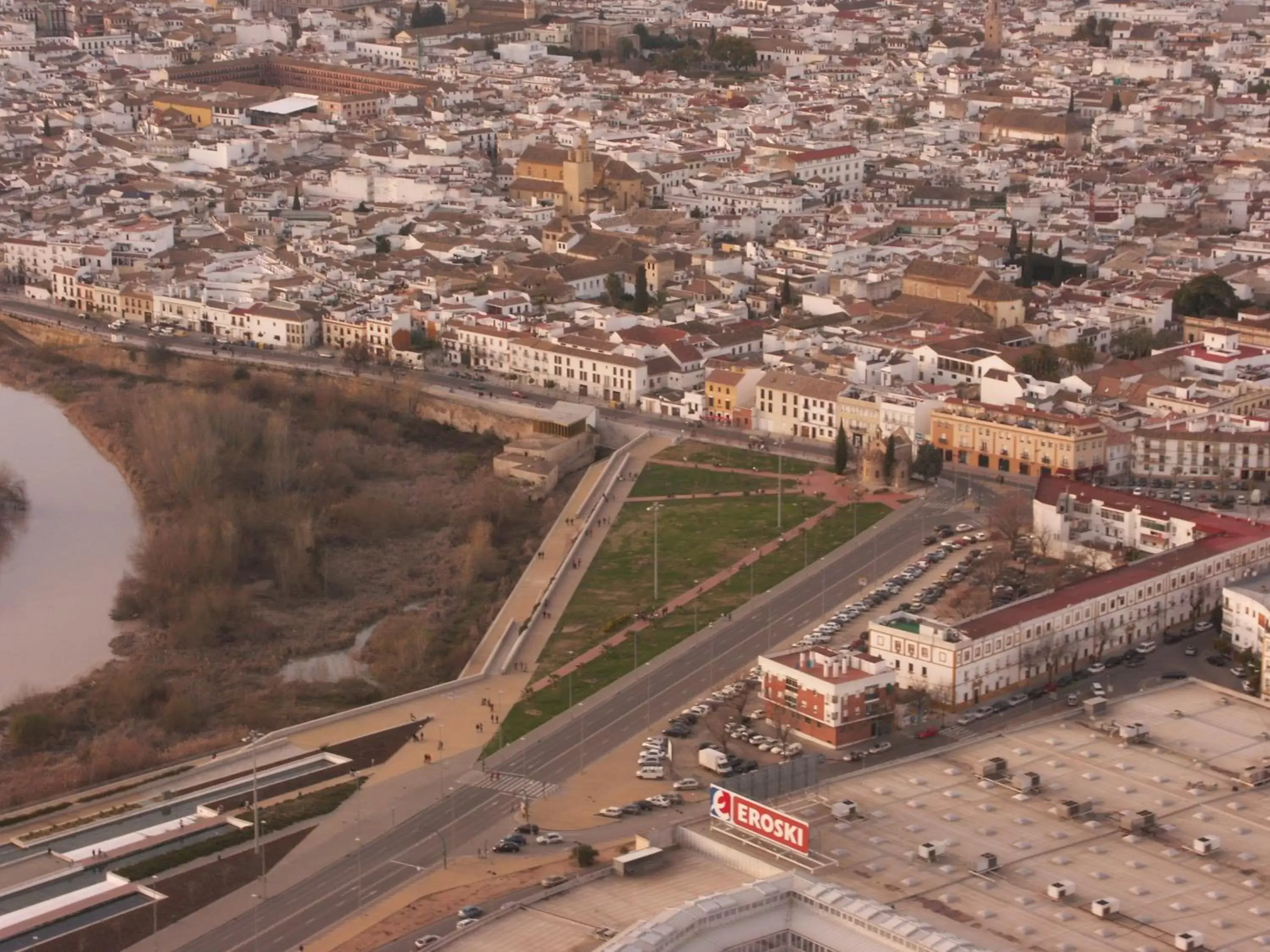 Bird's eye view, Bird's-eye View in La Posada del Molino