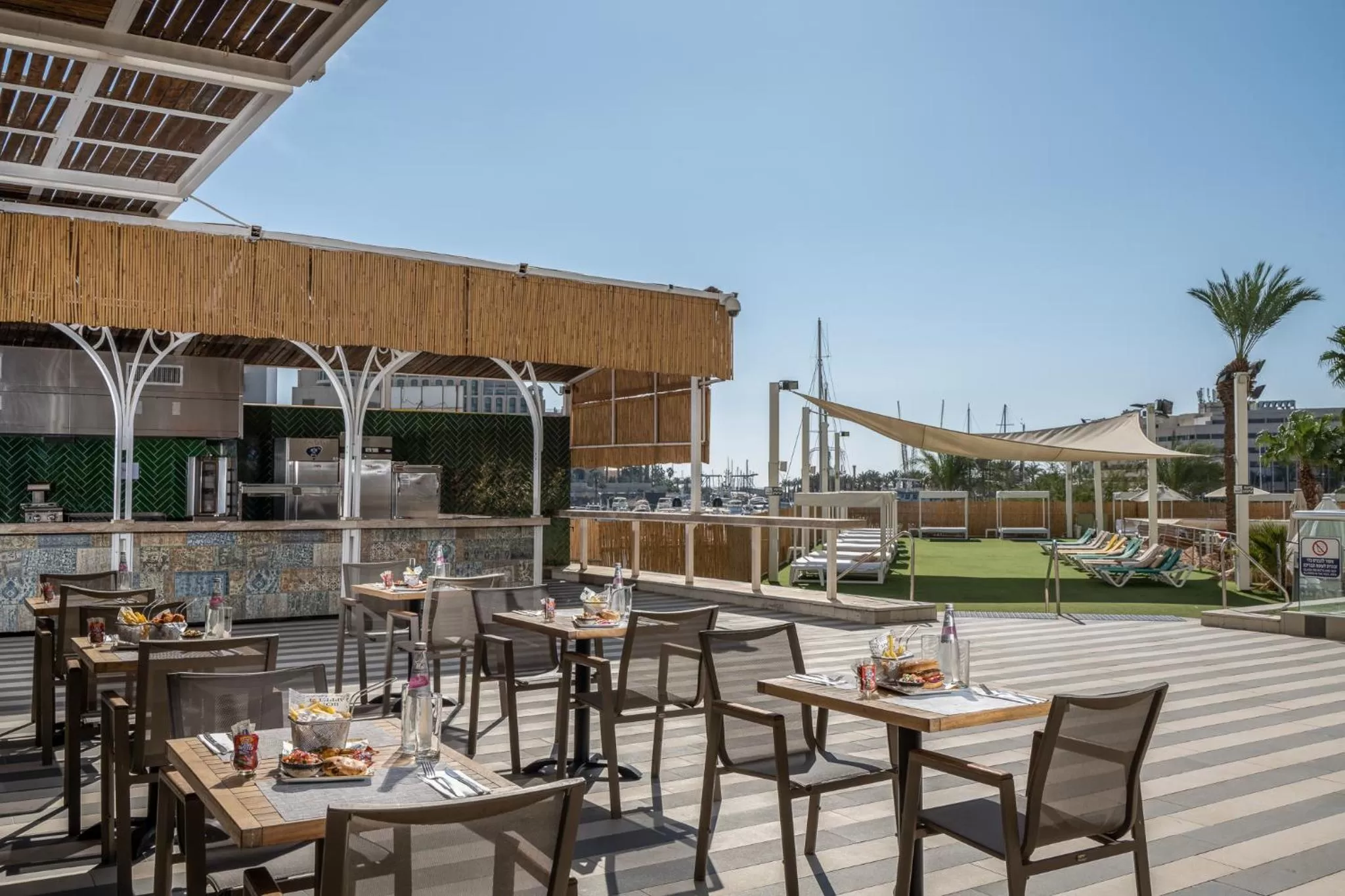 Patio in Vert Hotel Eilat by AFI Hotels