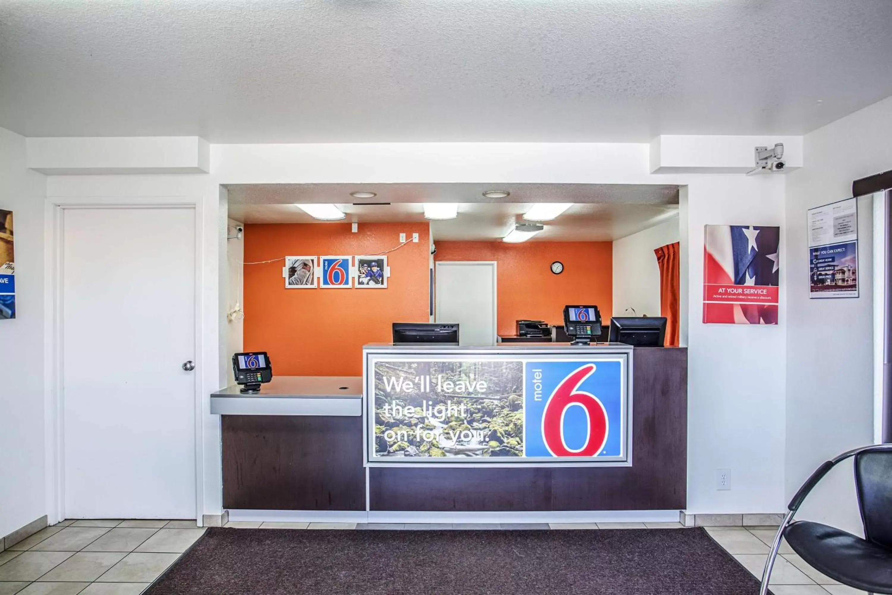 Property logo or sign, Lobby/Reception in Motel 6-Richland, WA