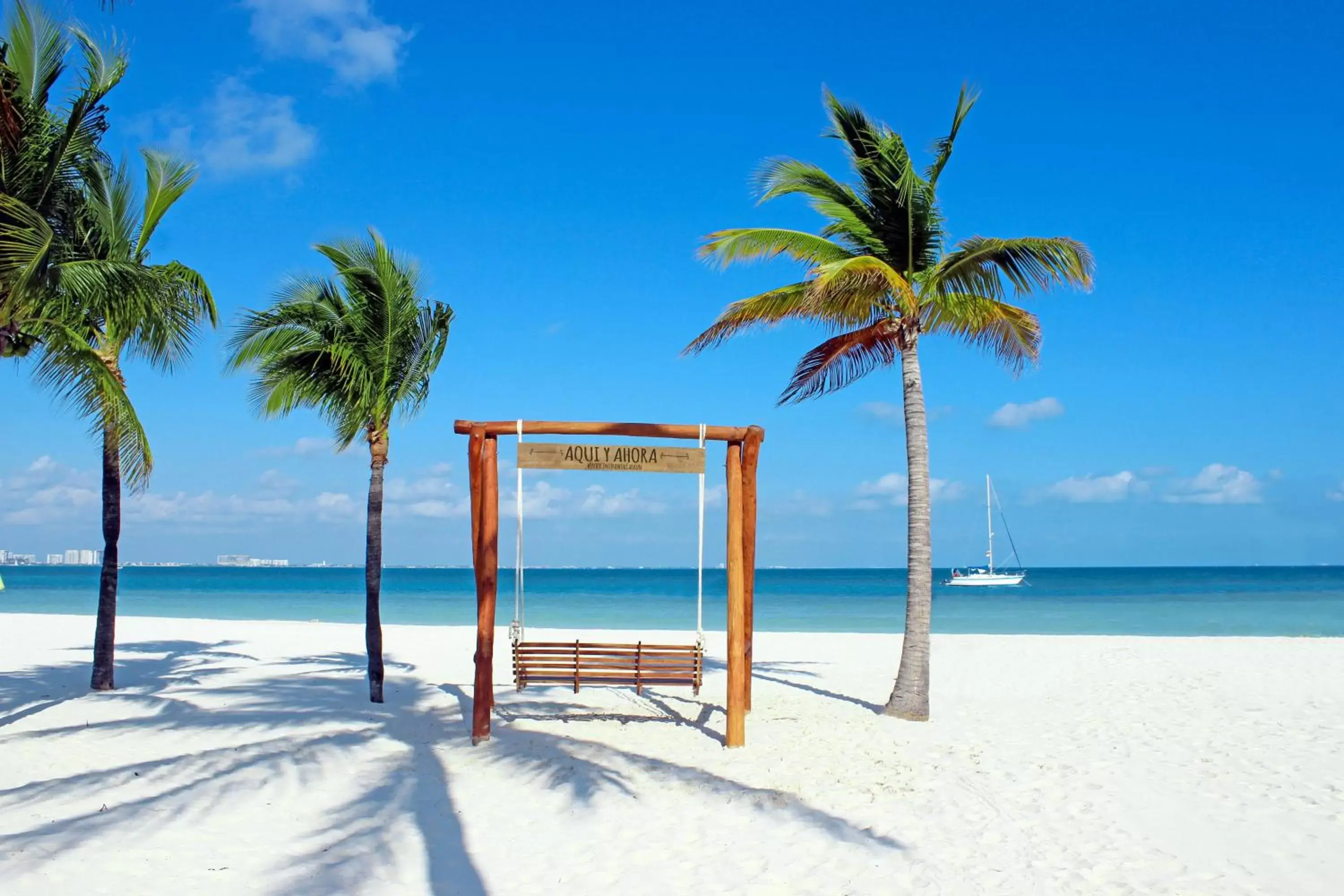 Fitness centre/facilities, Beach in InterContinental Presidente Cancun Resort