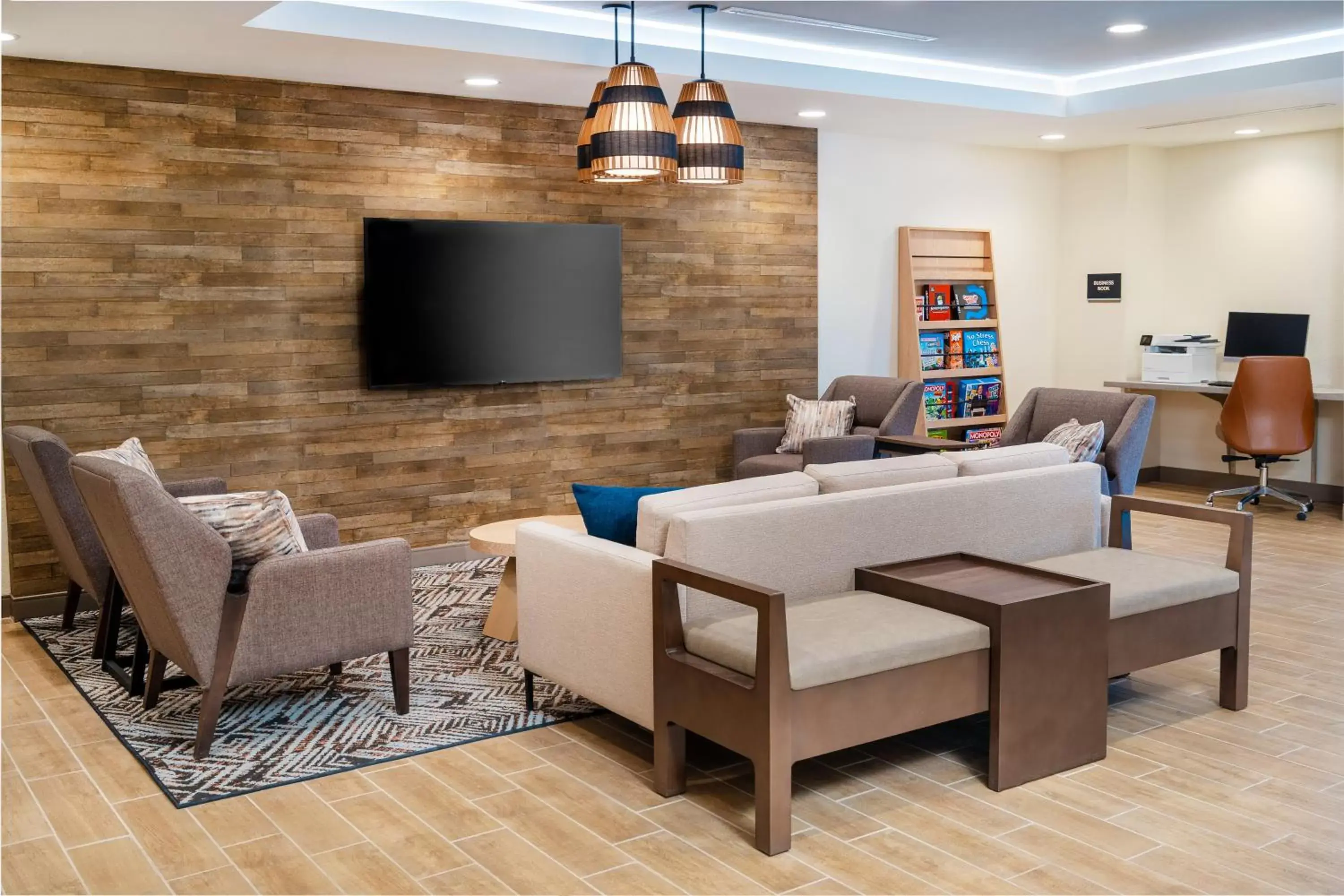 Lobby or reception, Seating Area in Candlewood Suites - Las Vegas - E Tropicana, an IHG Hotel