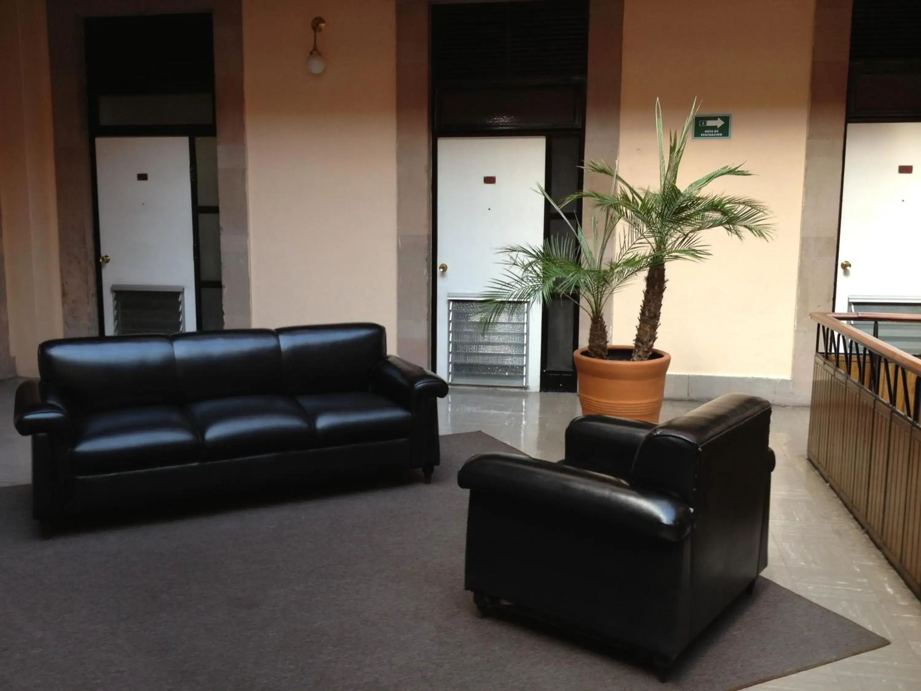 Seating Area in Hotel Gomez de Celaya