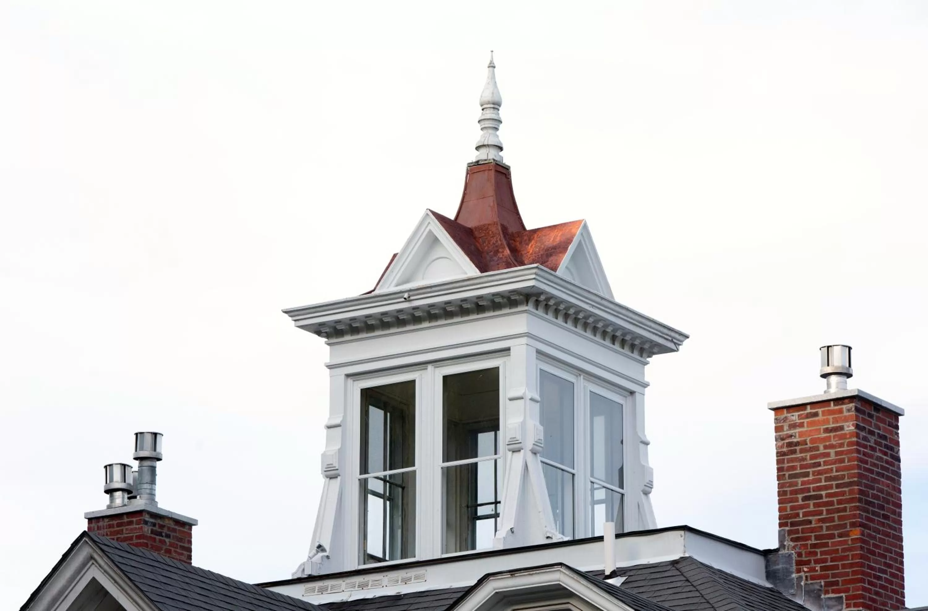 Property building in Center Harbor Sutton House B & B